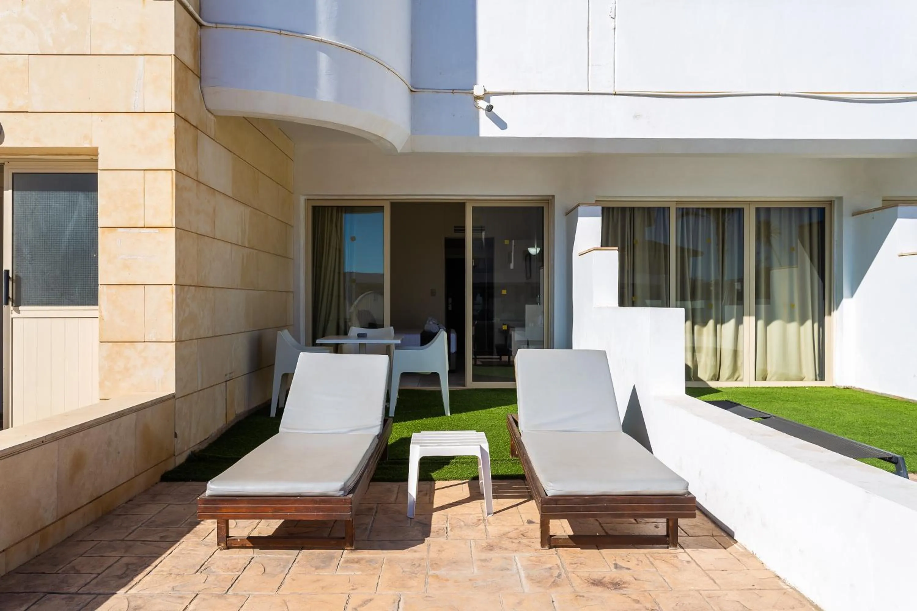 Balcony/Terrace in Piere - Anne Beach Hotel