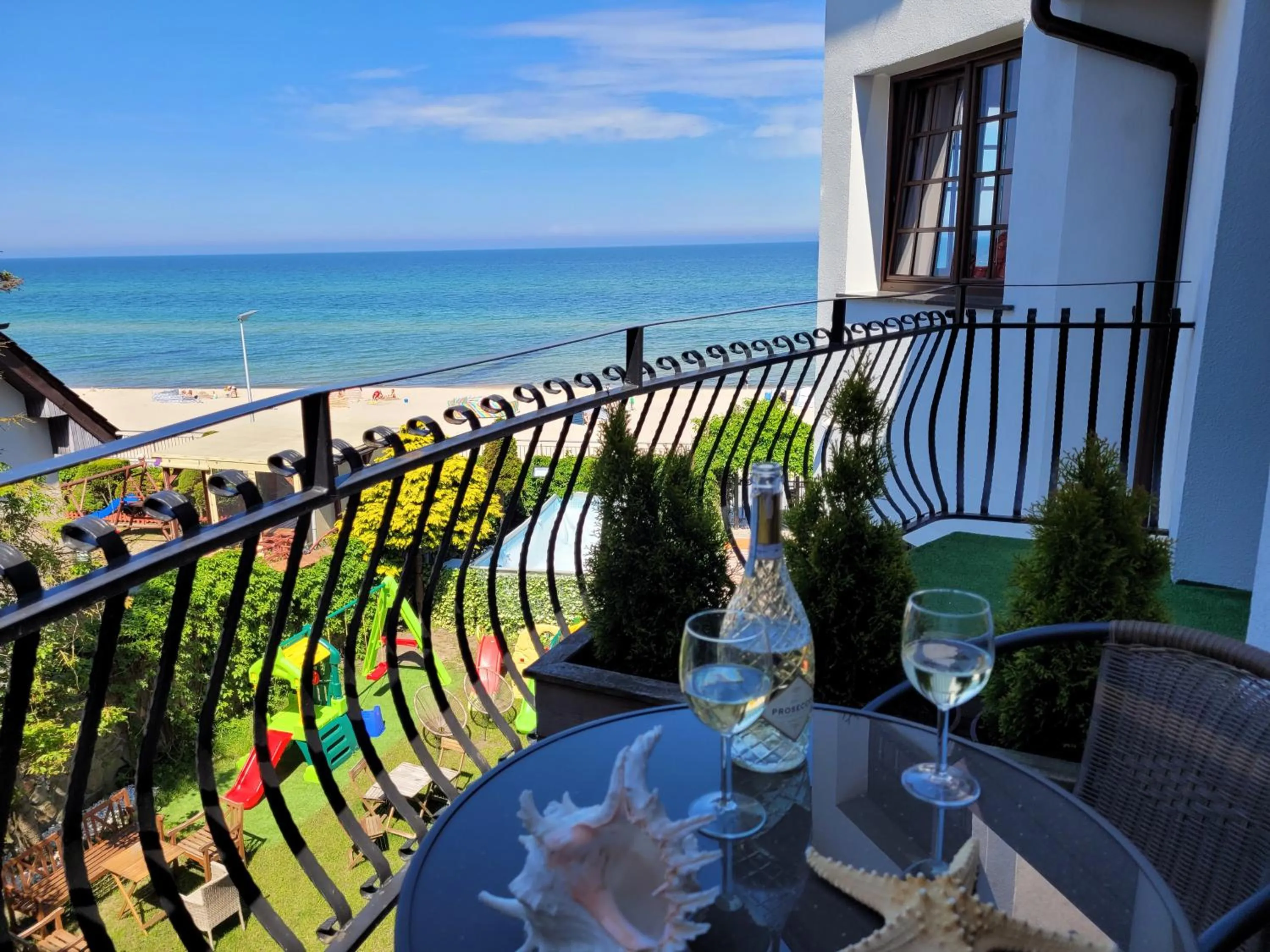 Studio with Side Sea View in Dom Przy Plaży