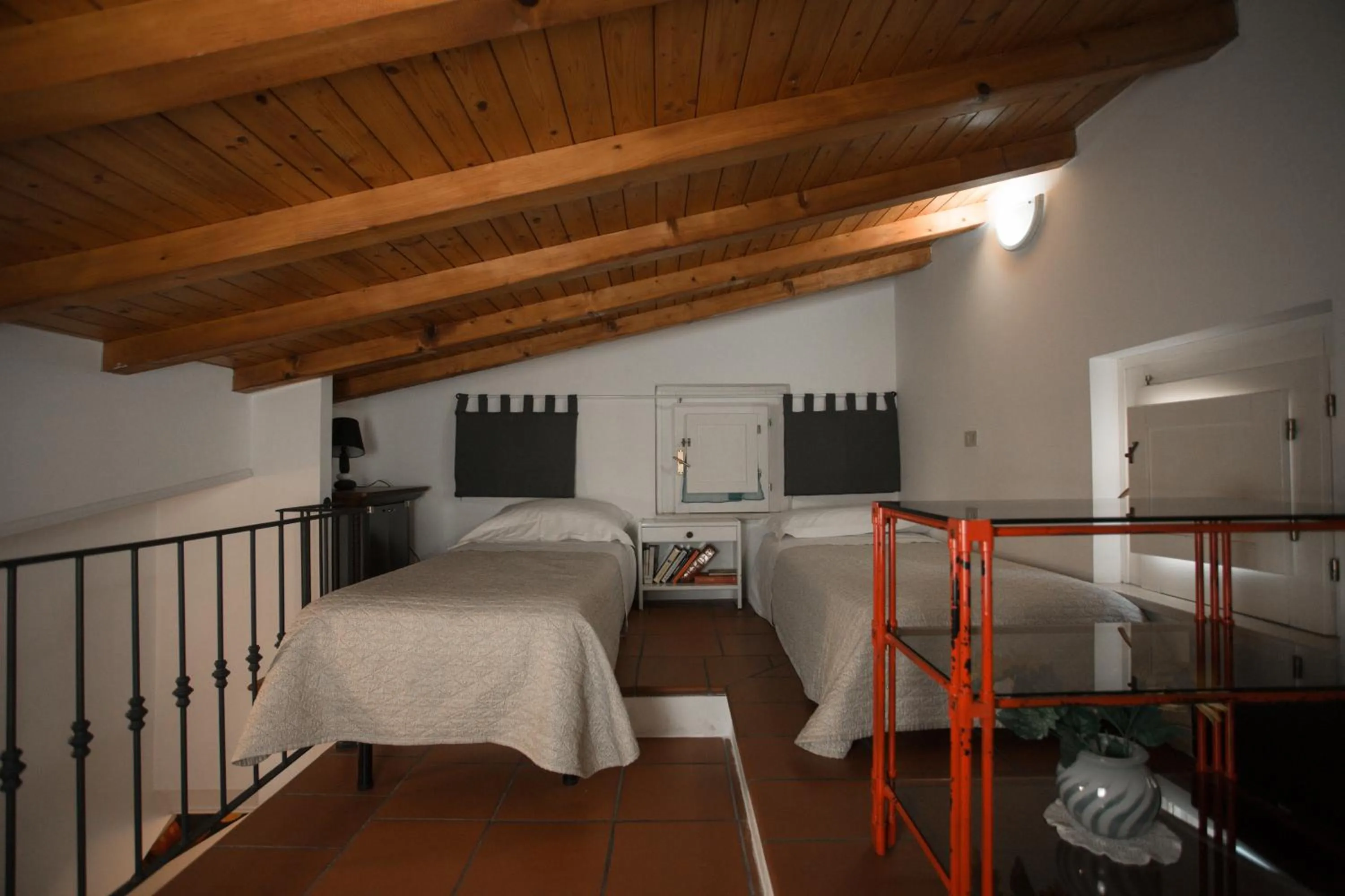 Bedroom, Bed in Donna Lina