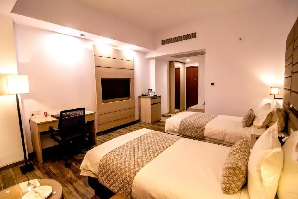 Bed in Best Western S K S Chattogram