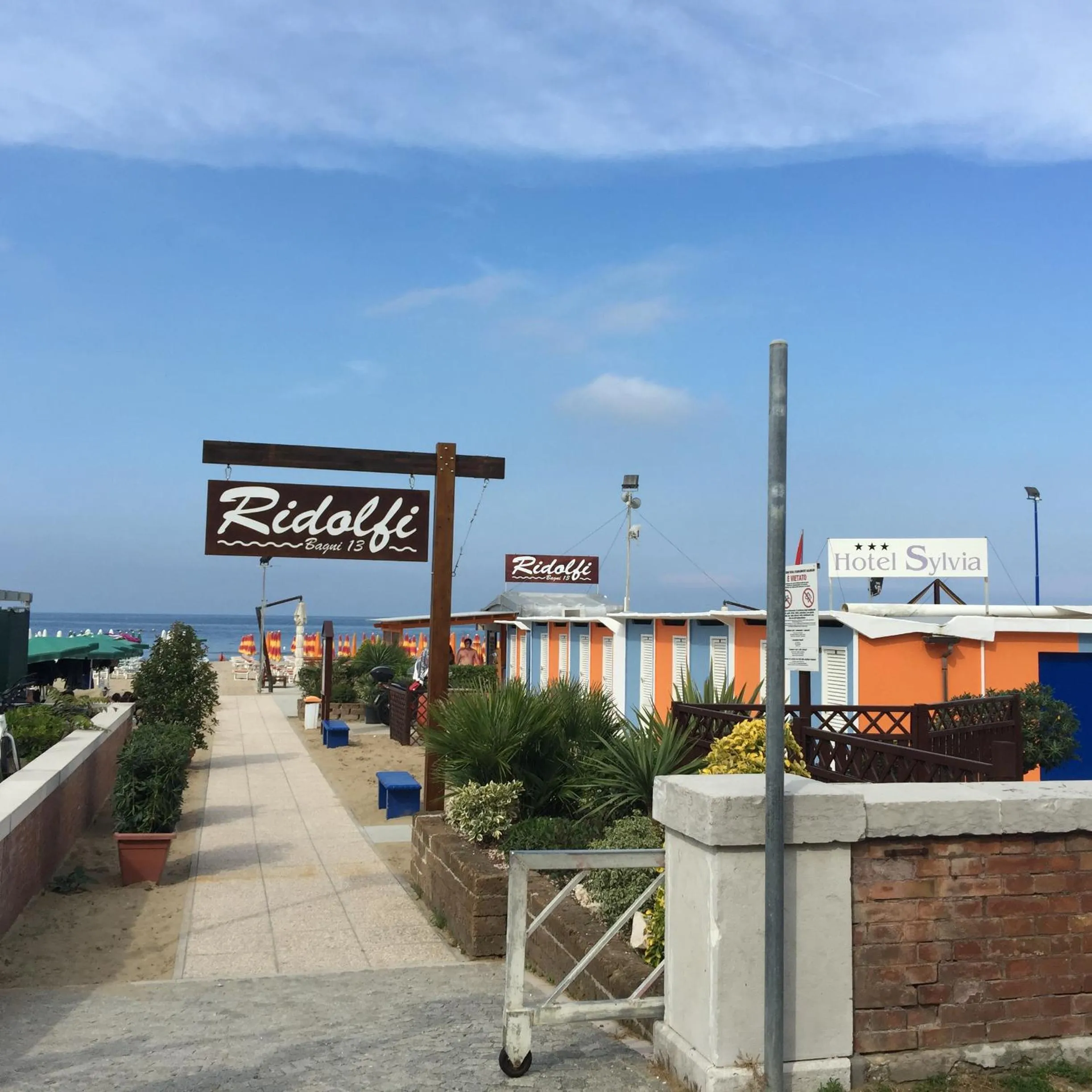 Summer in Hotel Athena