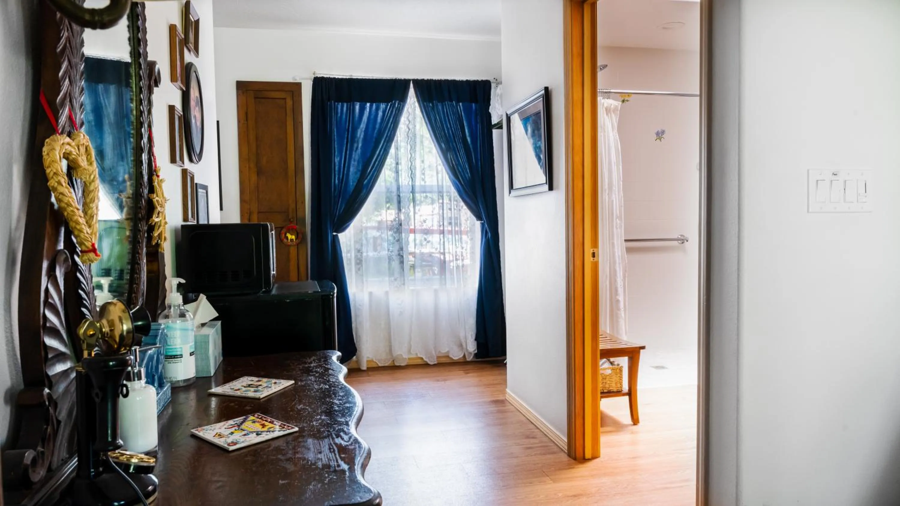 Bedroom in Red Horse Bed and Breakfast