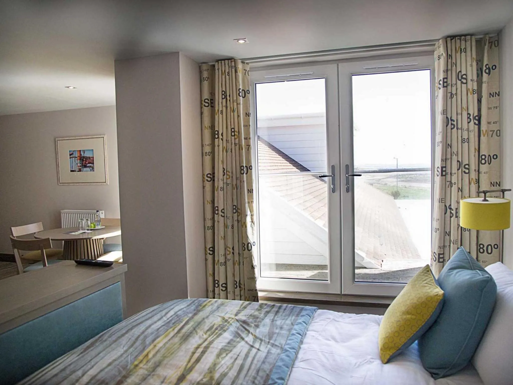 Bedroom, Bed in The Waterside Hotel