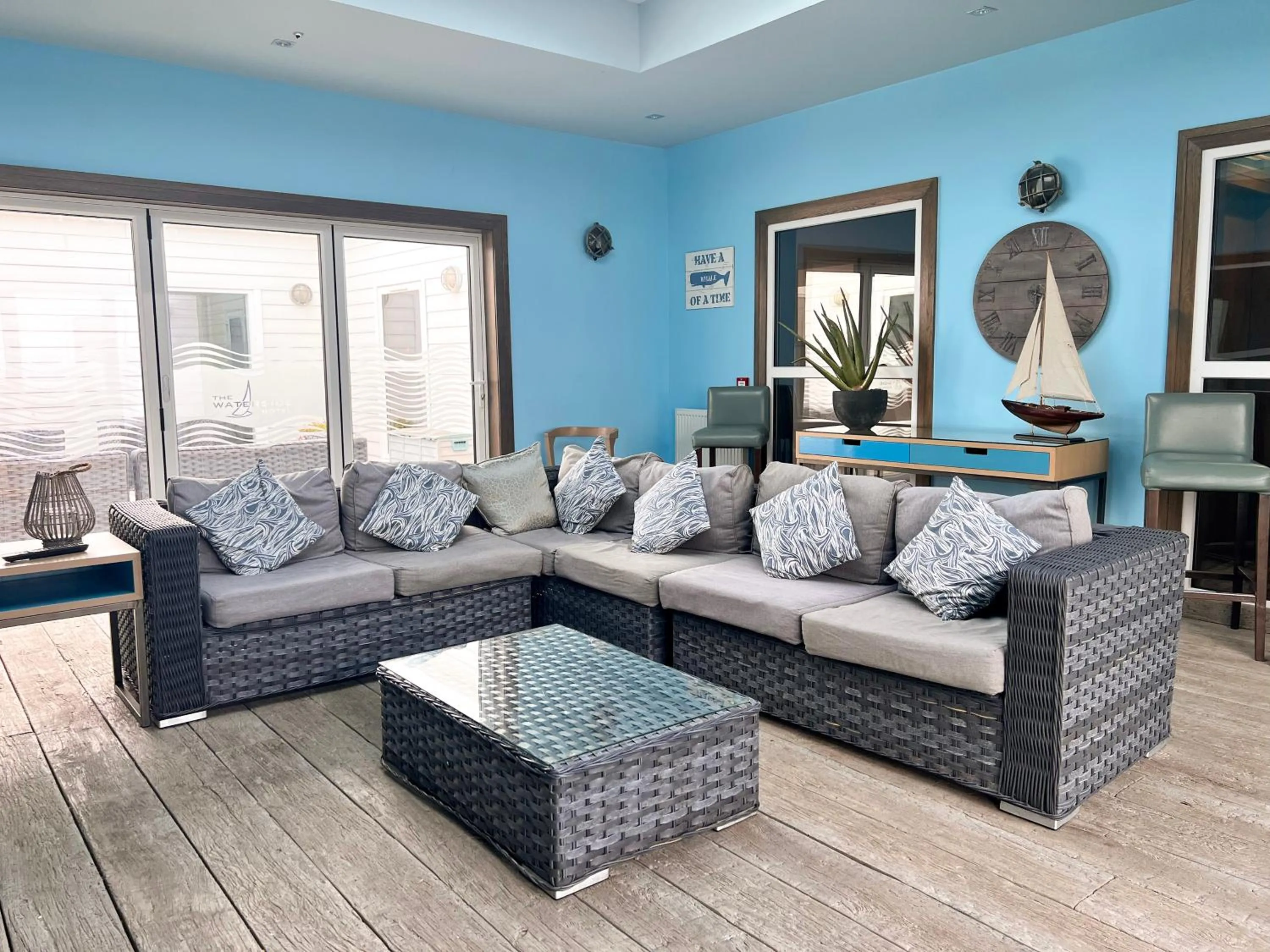 Lounge or bar in The Waterside Hotel