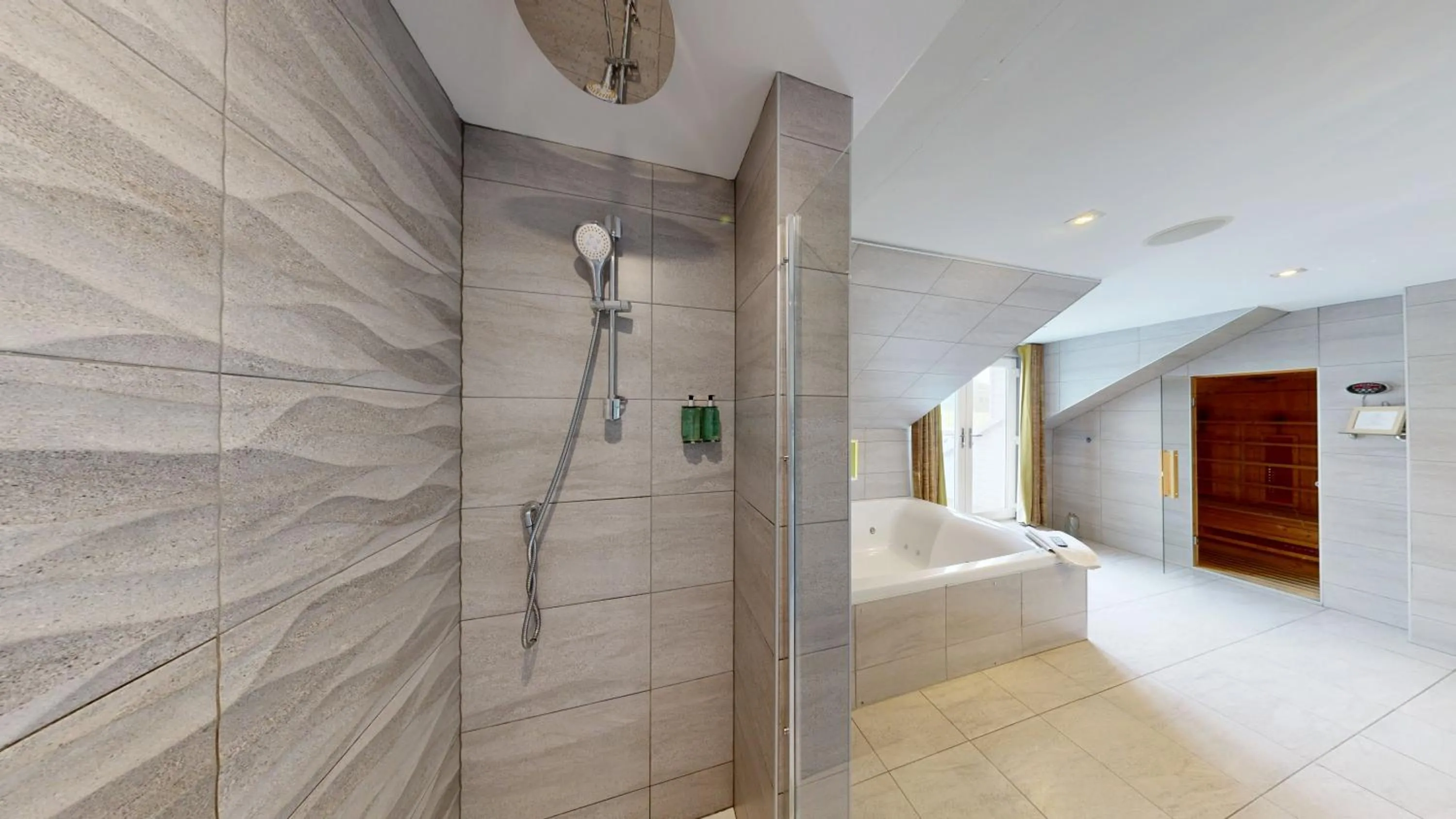 Sauna in The Waterside Hotel