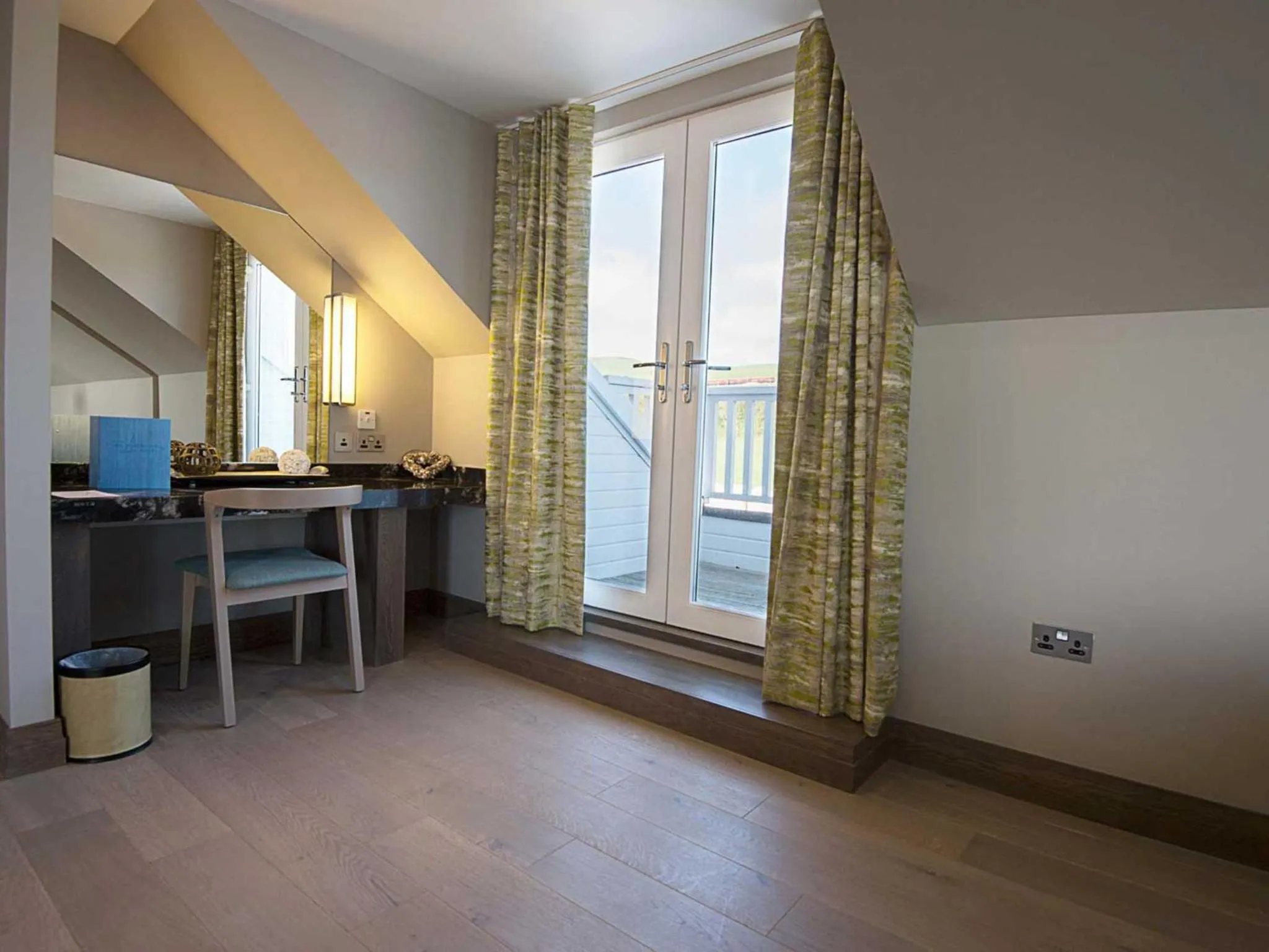 Seating area in The Waterside Hotel