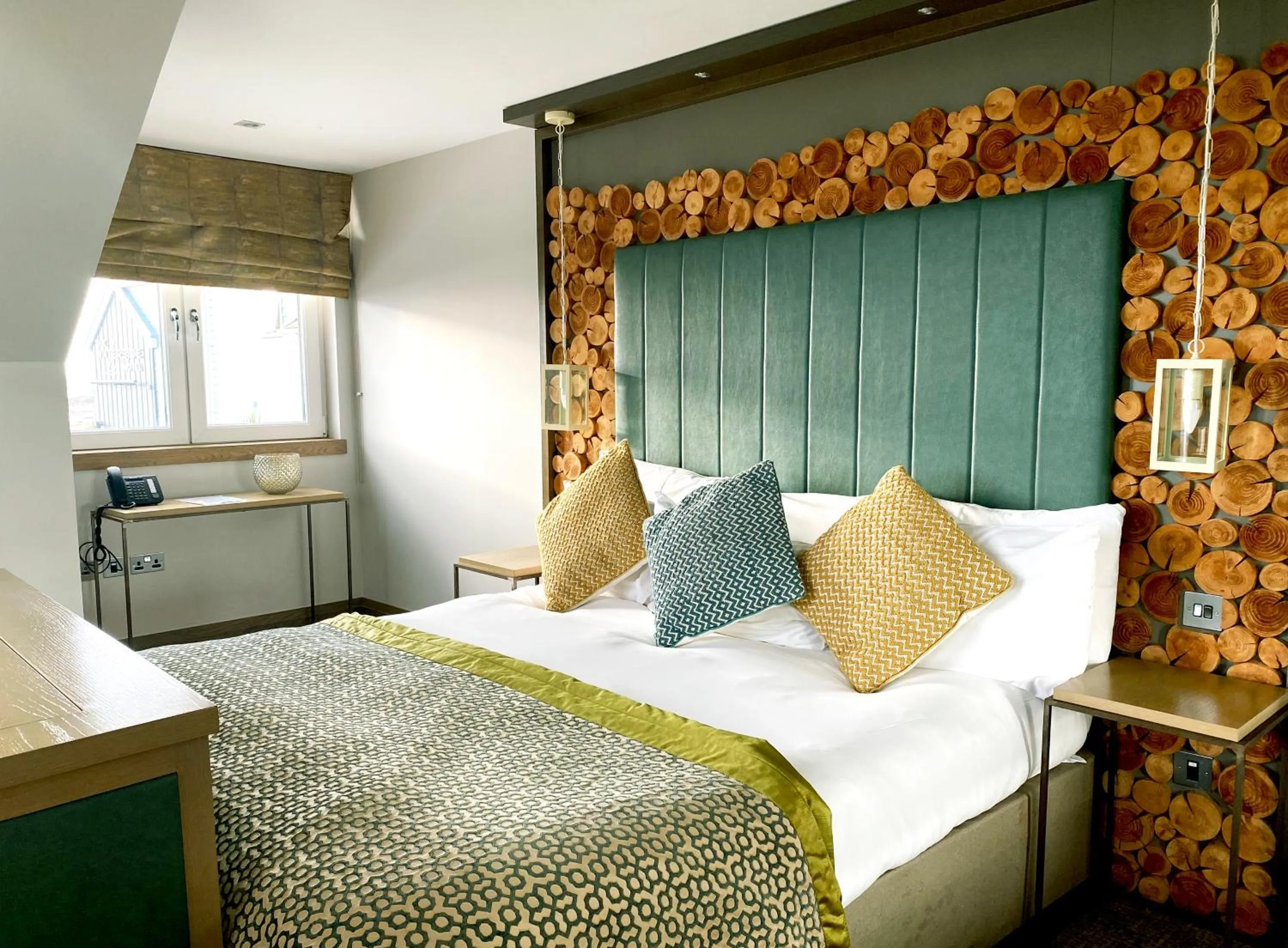 Bedroom, Bed in The Waterside Hotel