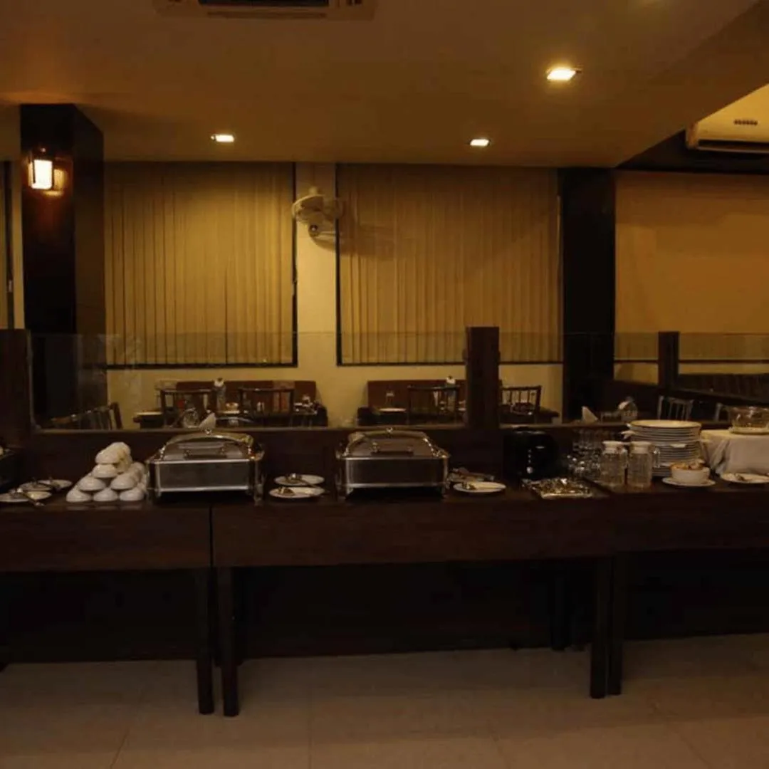 Hotel Shree Sai Wada