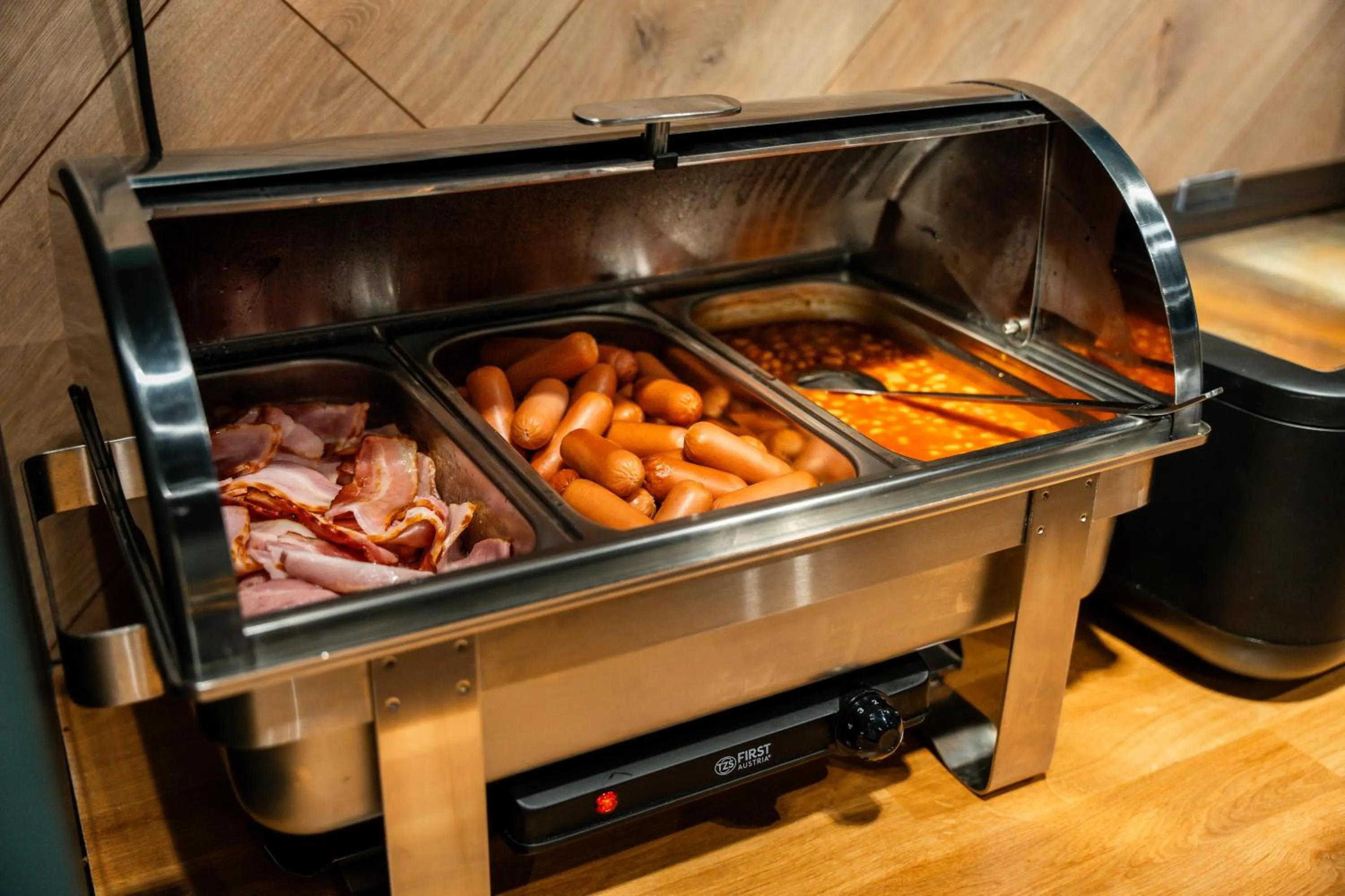 Breakfast in Dunetton - self check-in hotel