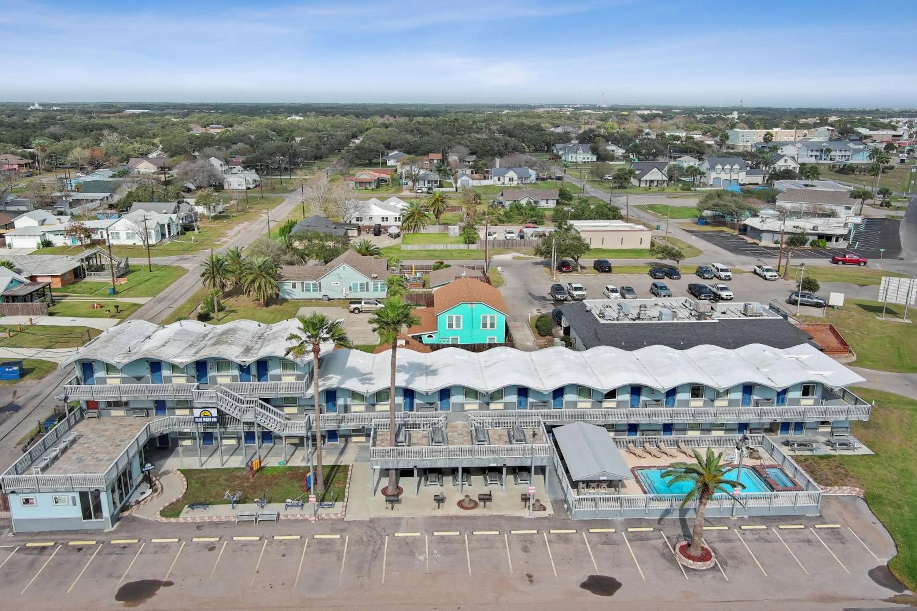 Property building in Blue Wave Inn