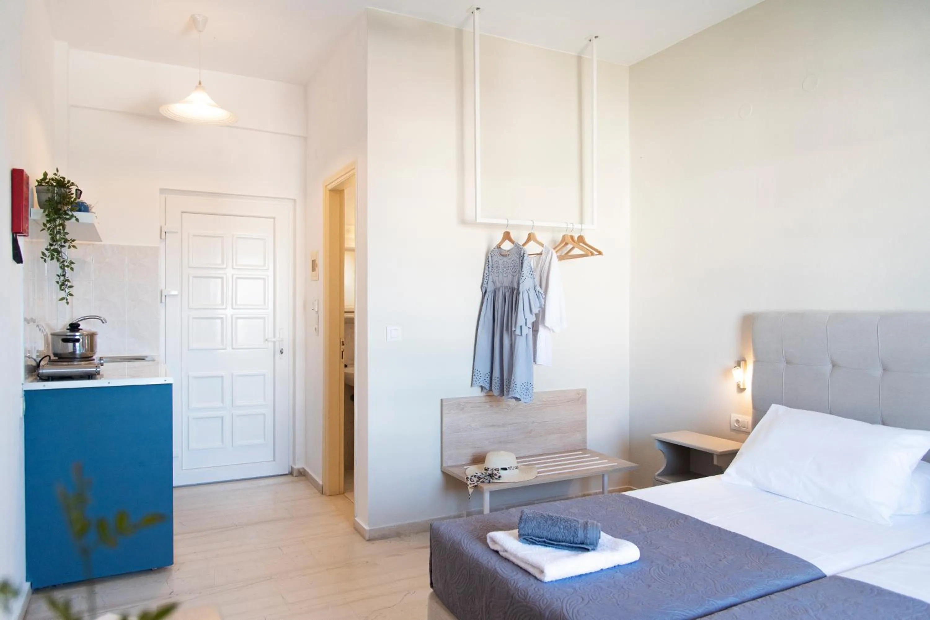 Kitchen or kitchenette, Bed in Ammos Apartments