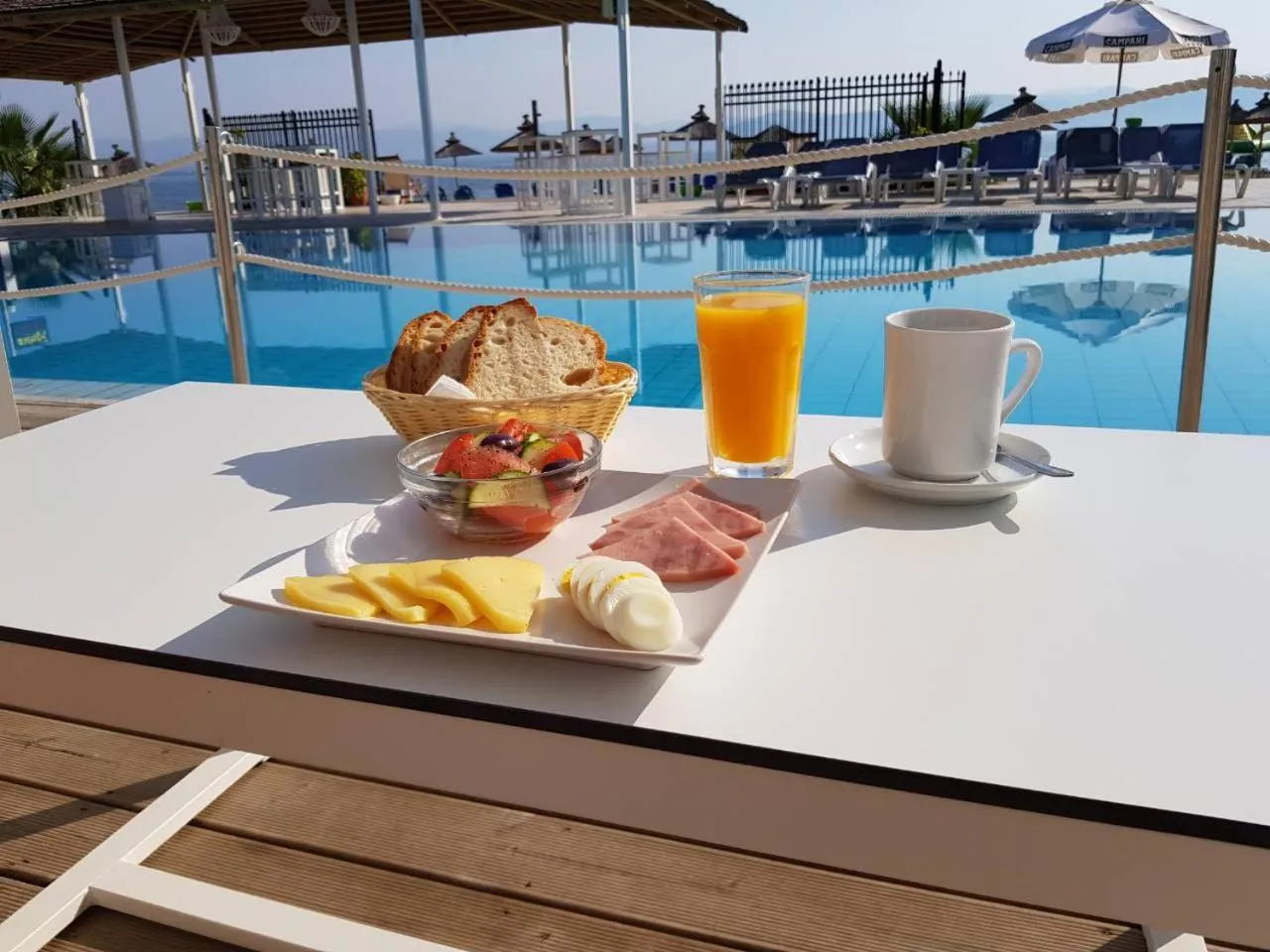 Continental breakfast in Ammos Apartments