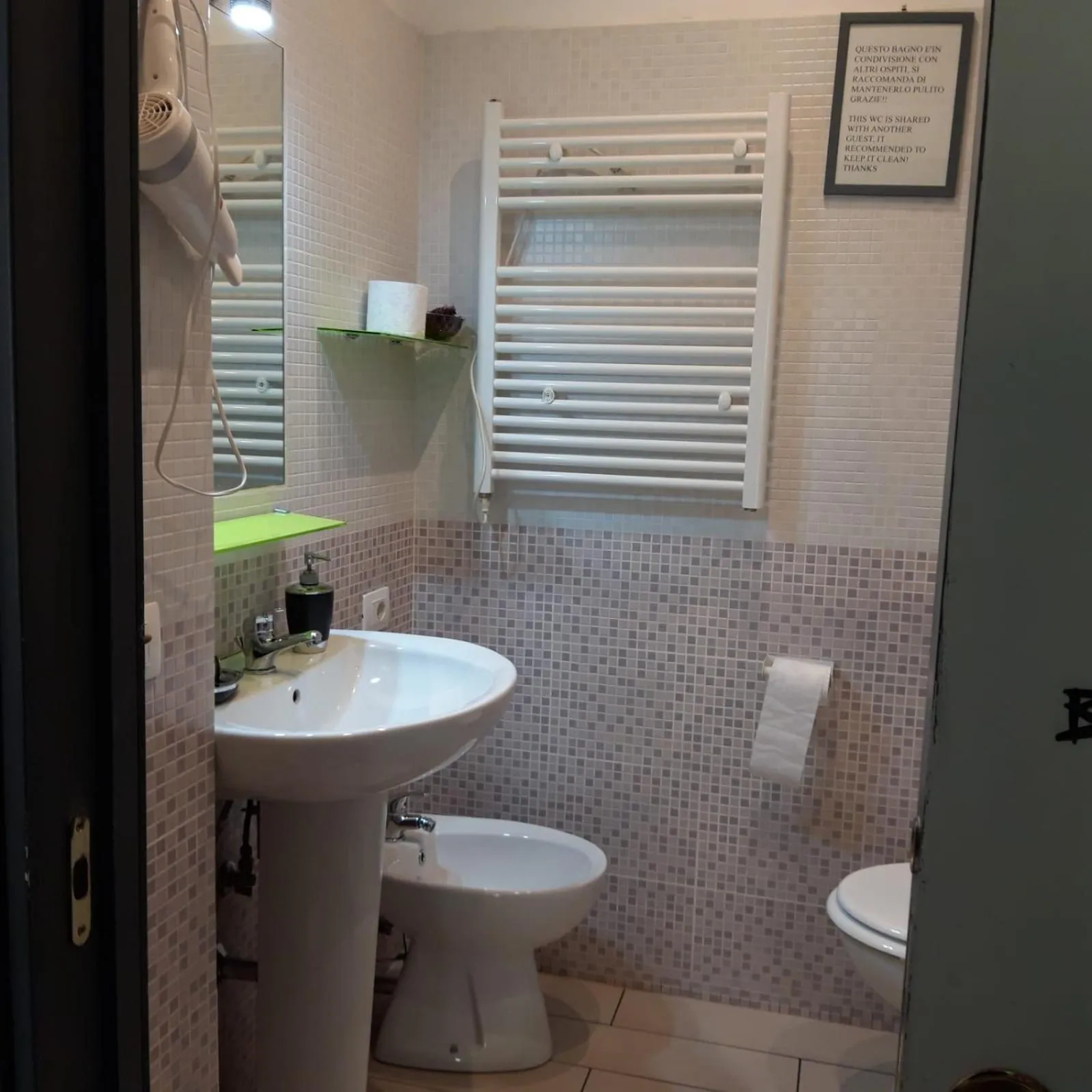 Shower, Bathroom in B&B Da Ninetta