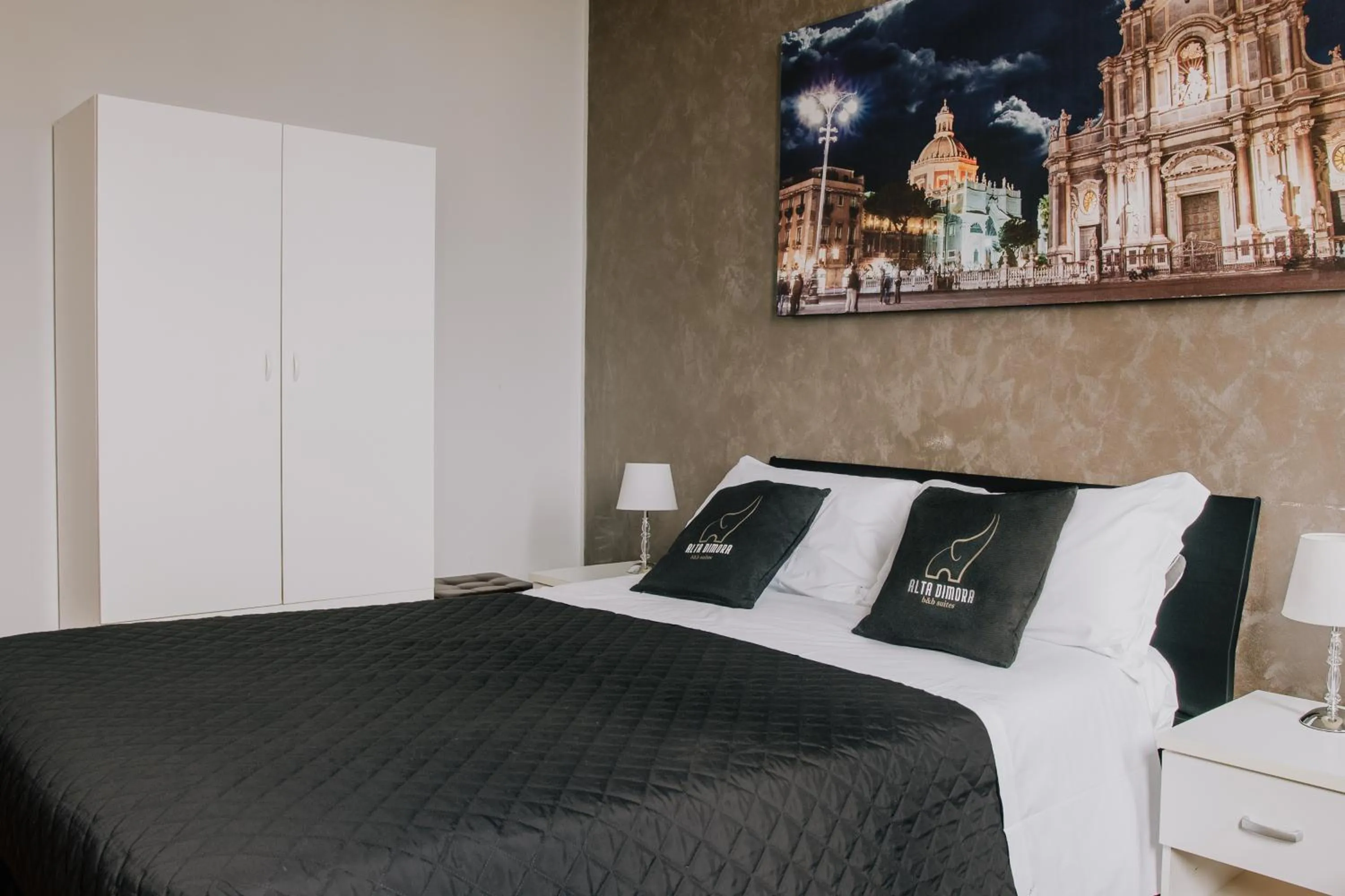 Bed in Alta Dimora b&b suites