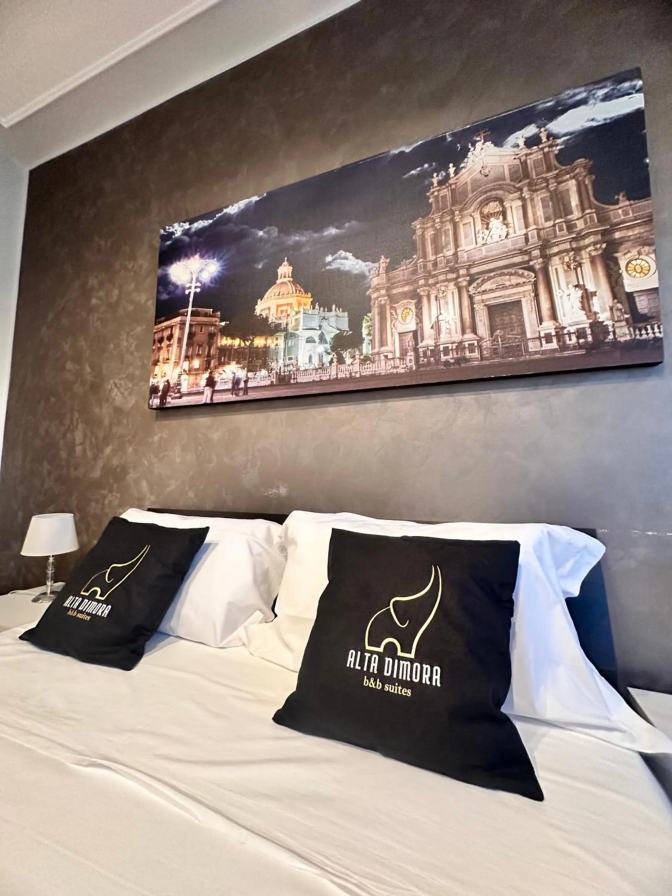 Bed in Alta Dimora b&b suites