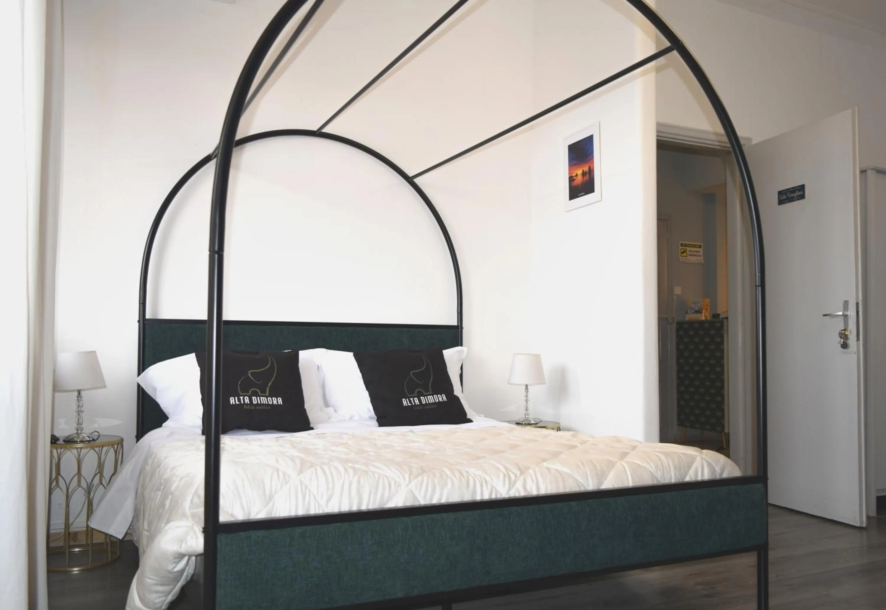 Bedroom, Bed in Alta Dimora b&b suites