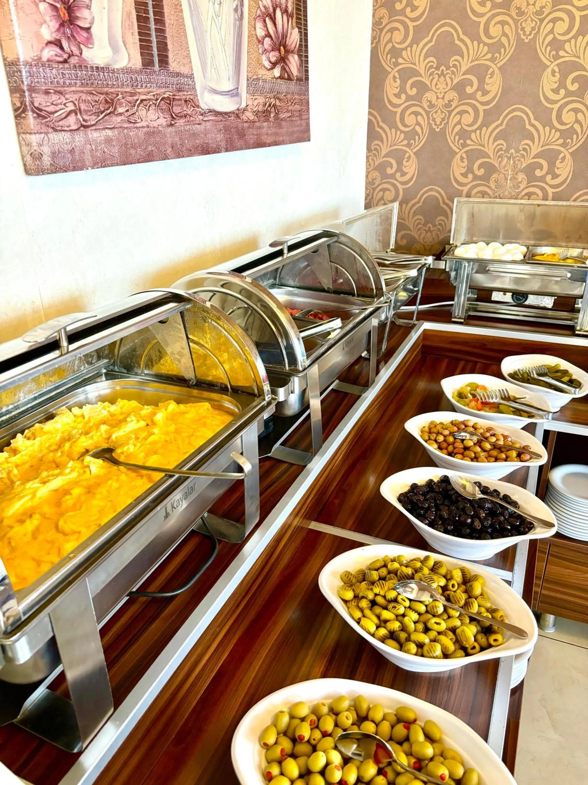 Buffet breakfast in Gold Hotel