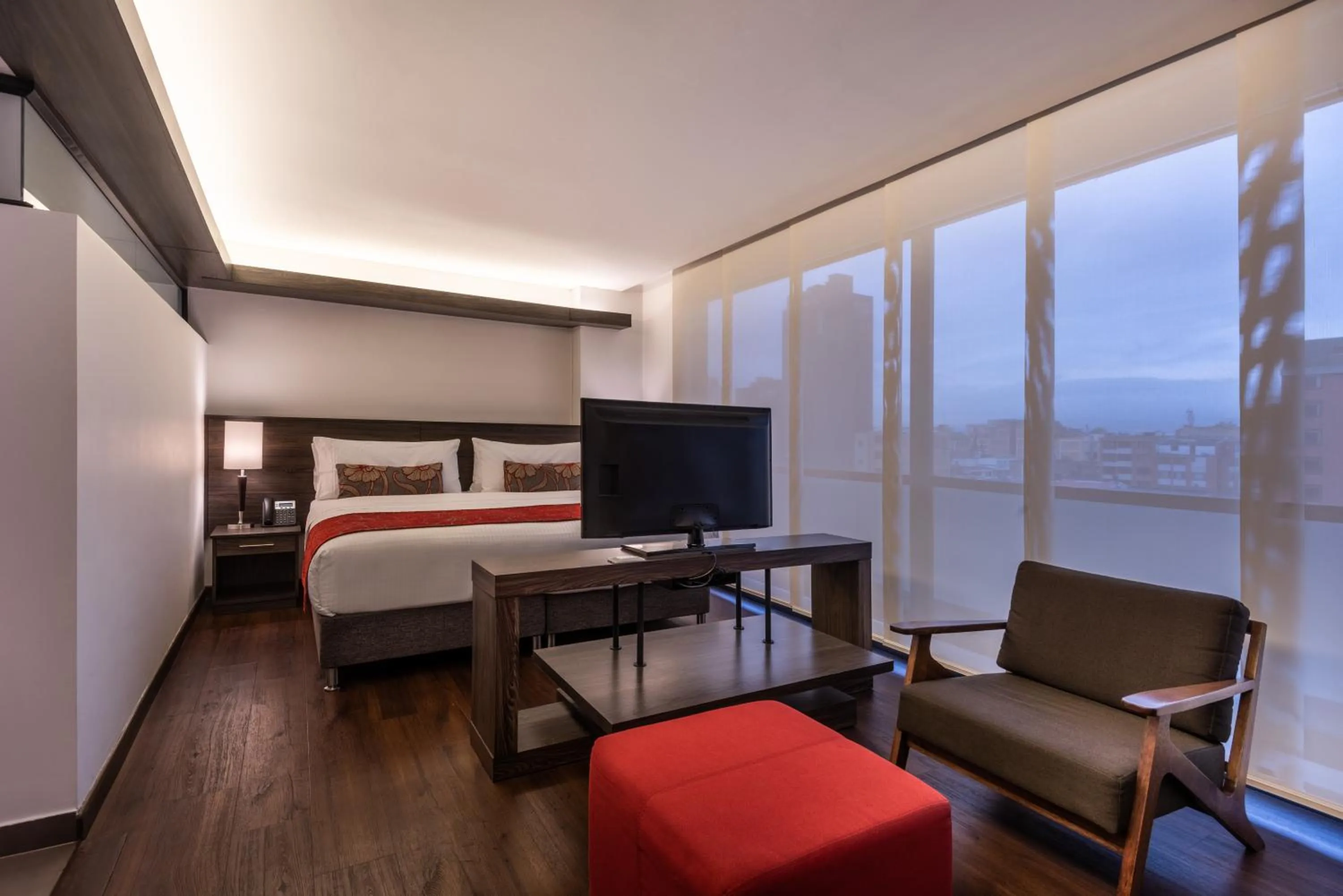 Photo of the whole room, Bed in AZ Hotel