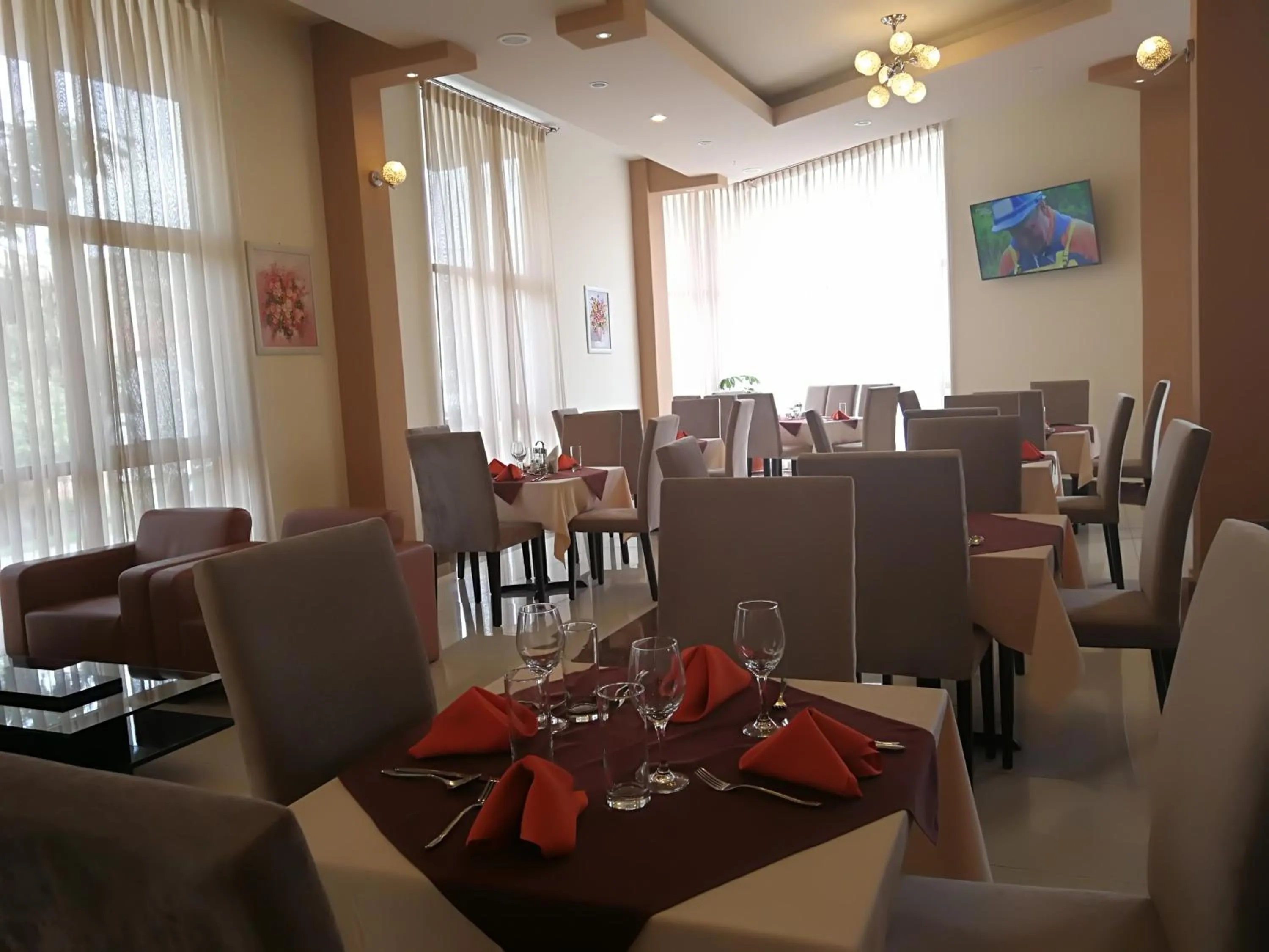Restaurant/places to eat in Ye Afoli International Hotel