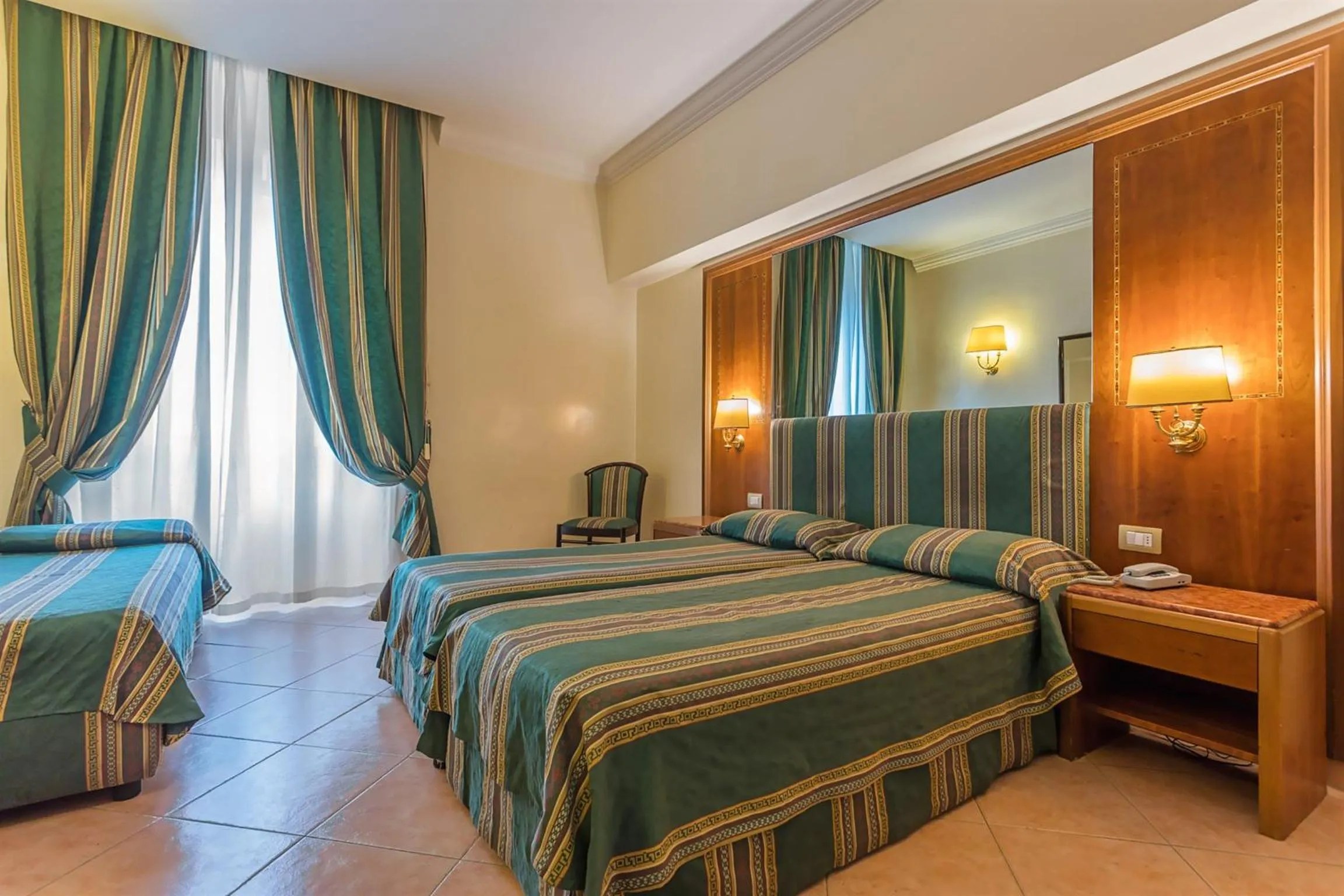 Bedroom, Bed in Raeli Hotel Lazio