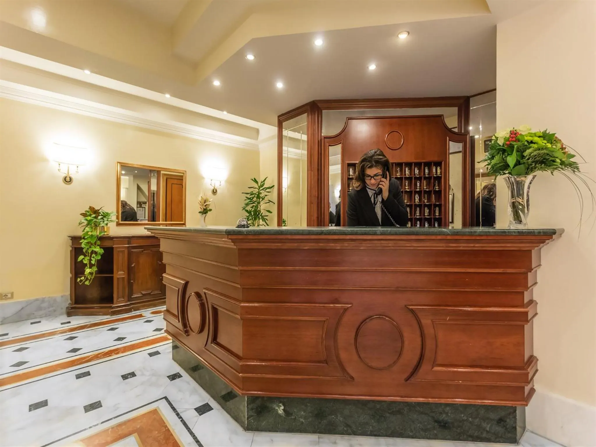 Lobby or reception in Raeli Hotel Lazio