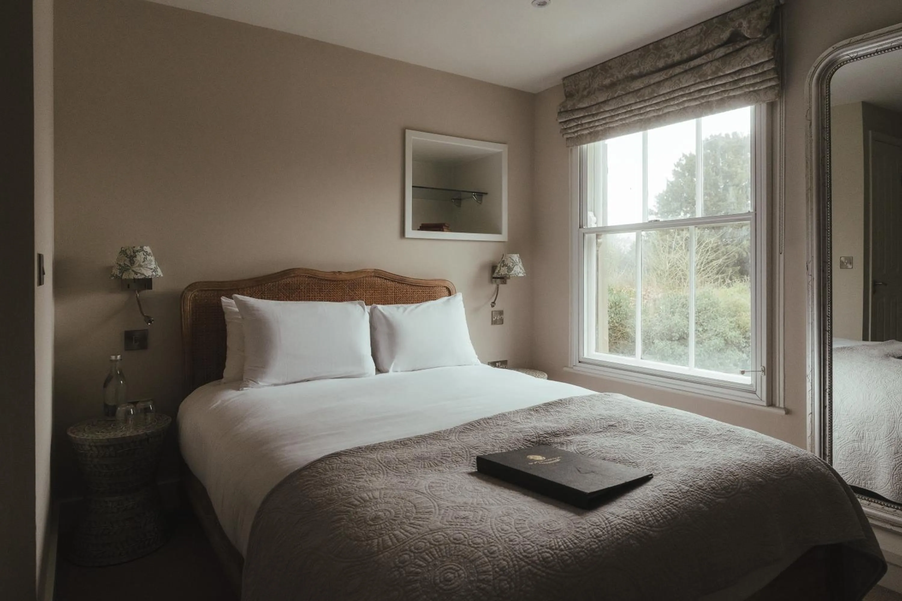 Bed in Winemaker's Pub