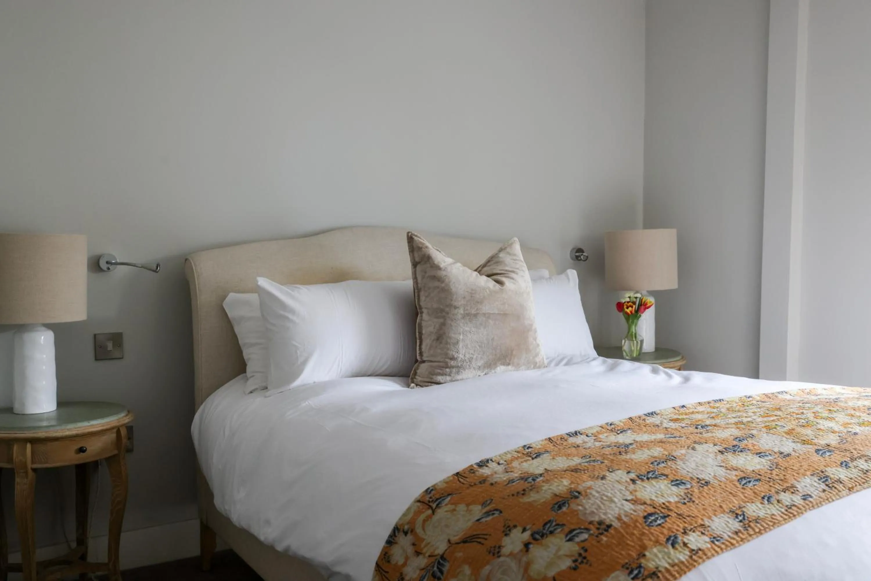 Bedroom, Bed in The Goudhurst Inn