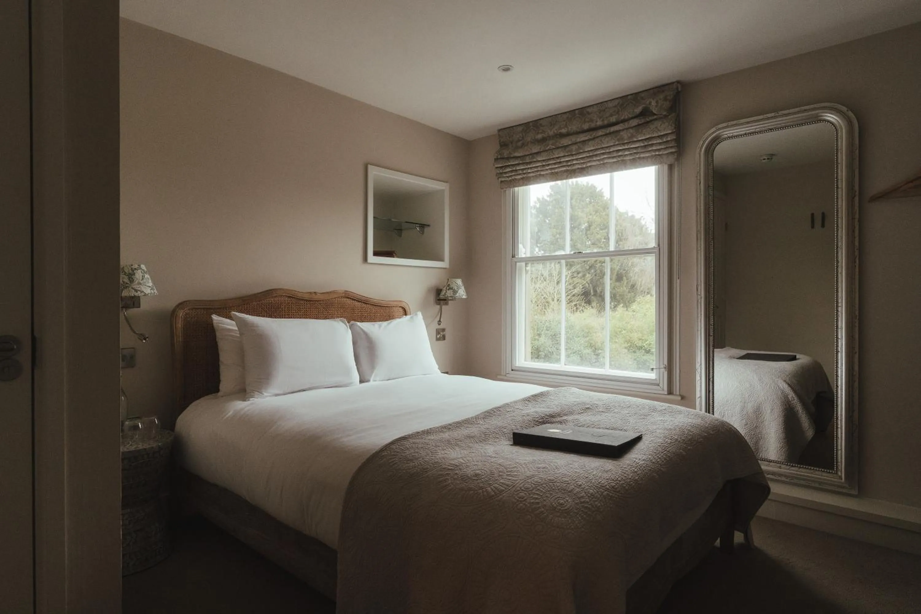 Bed in Winemaker's Pub