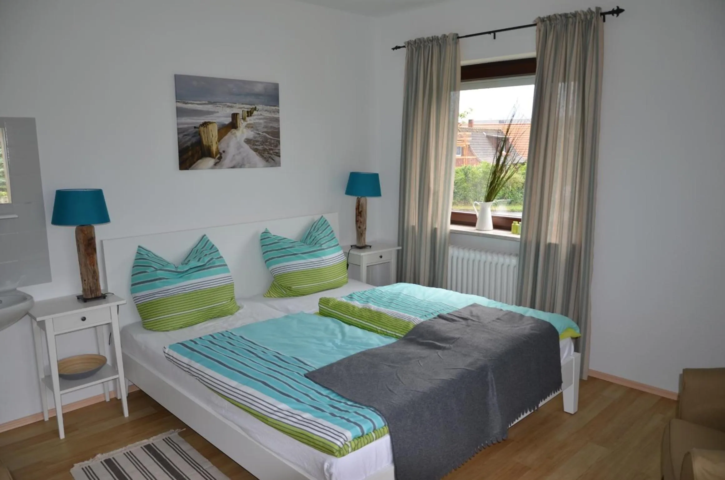 Photo of the whole room, Bed in Hotel & Ferienunterkünfte Hus Seeblick