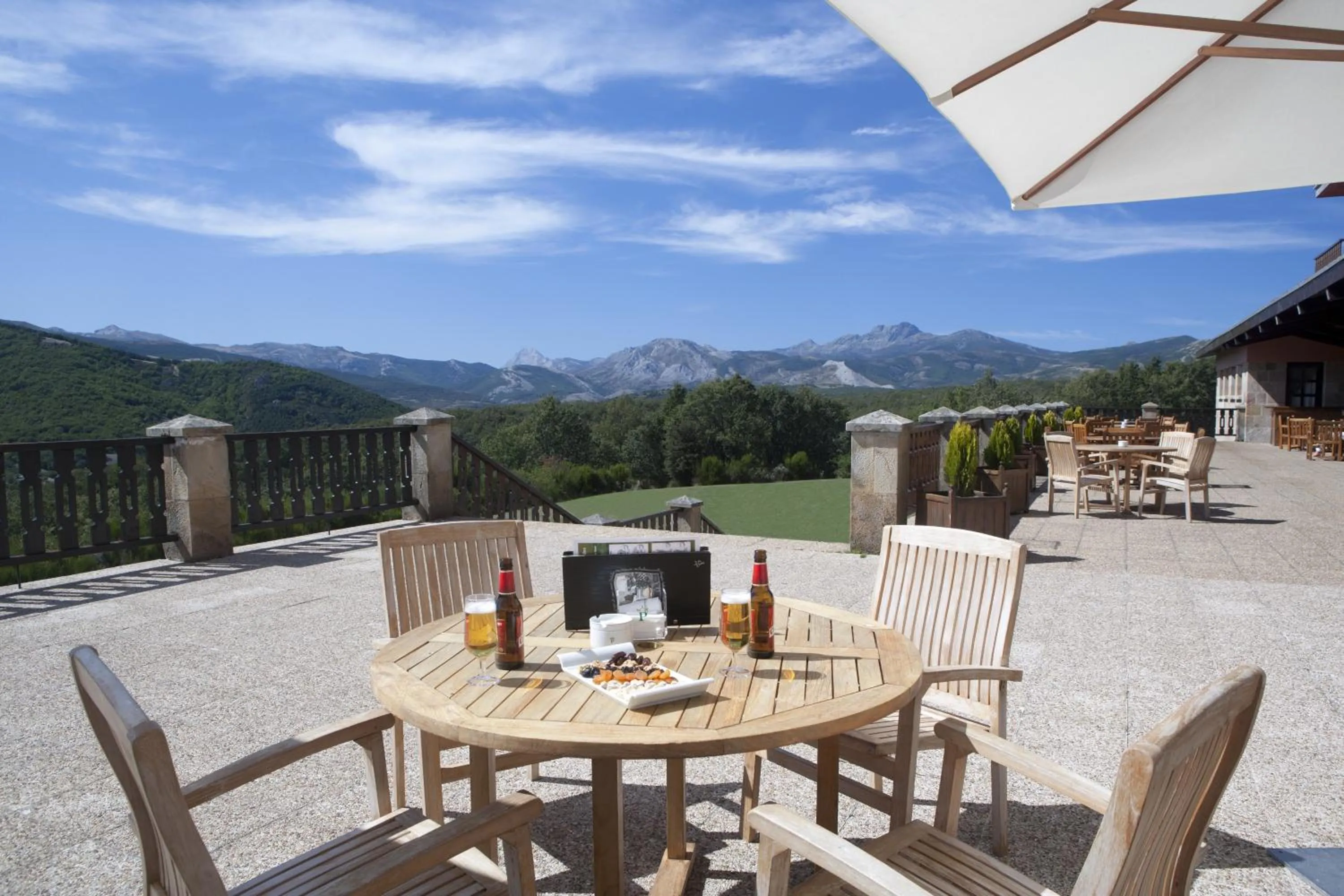Mountain view in Parador de Cervera de Pisuerga