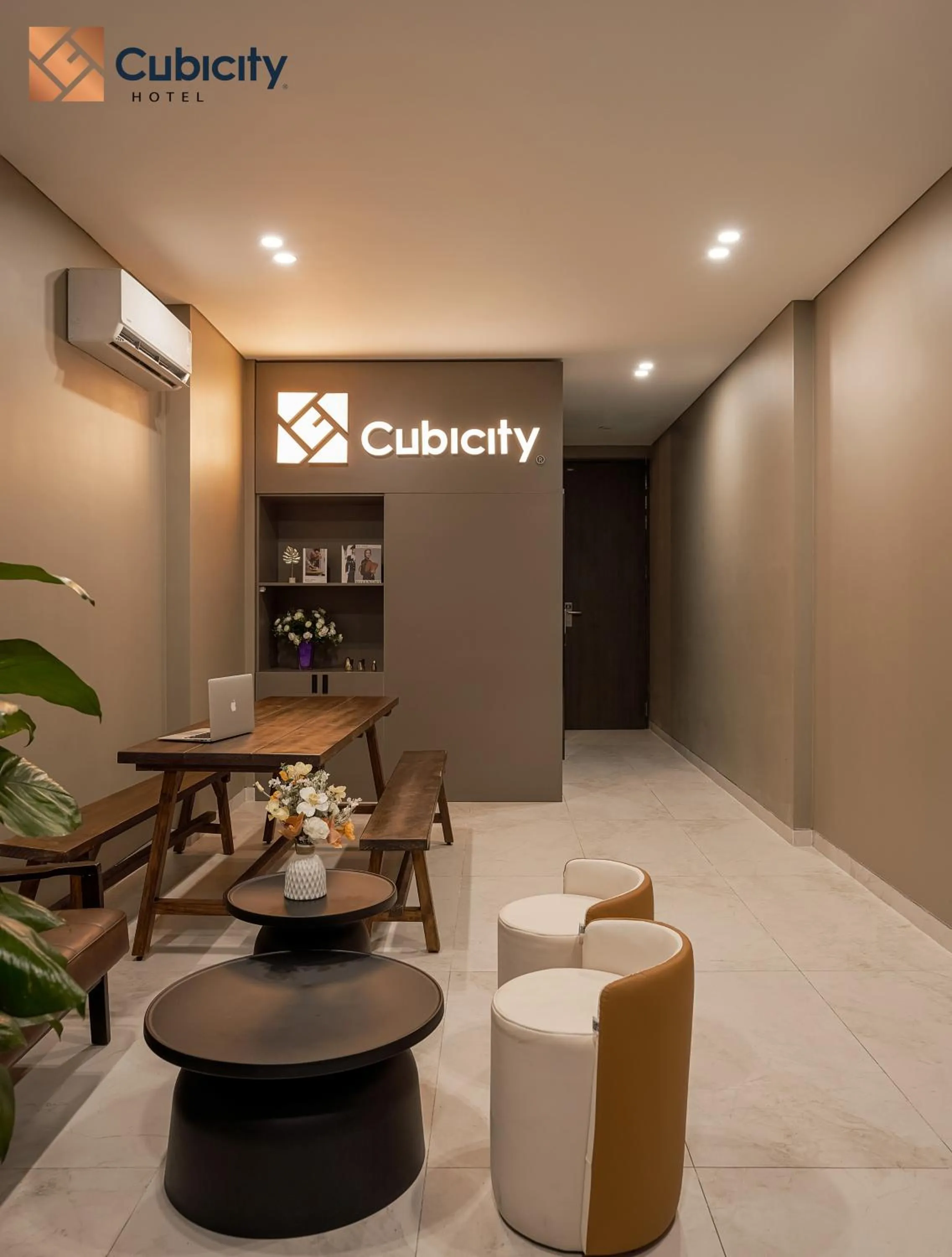 Property logo or sign in Cubicity Pho Duc Chinh