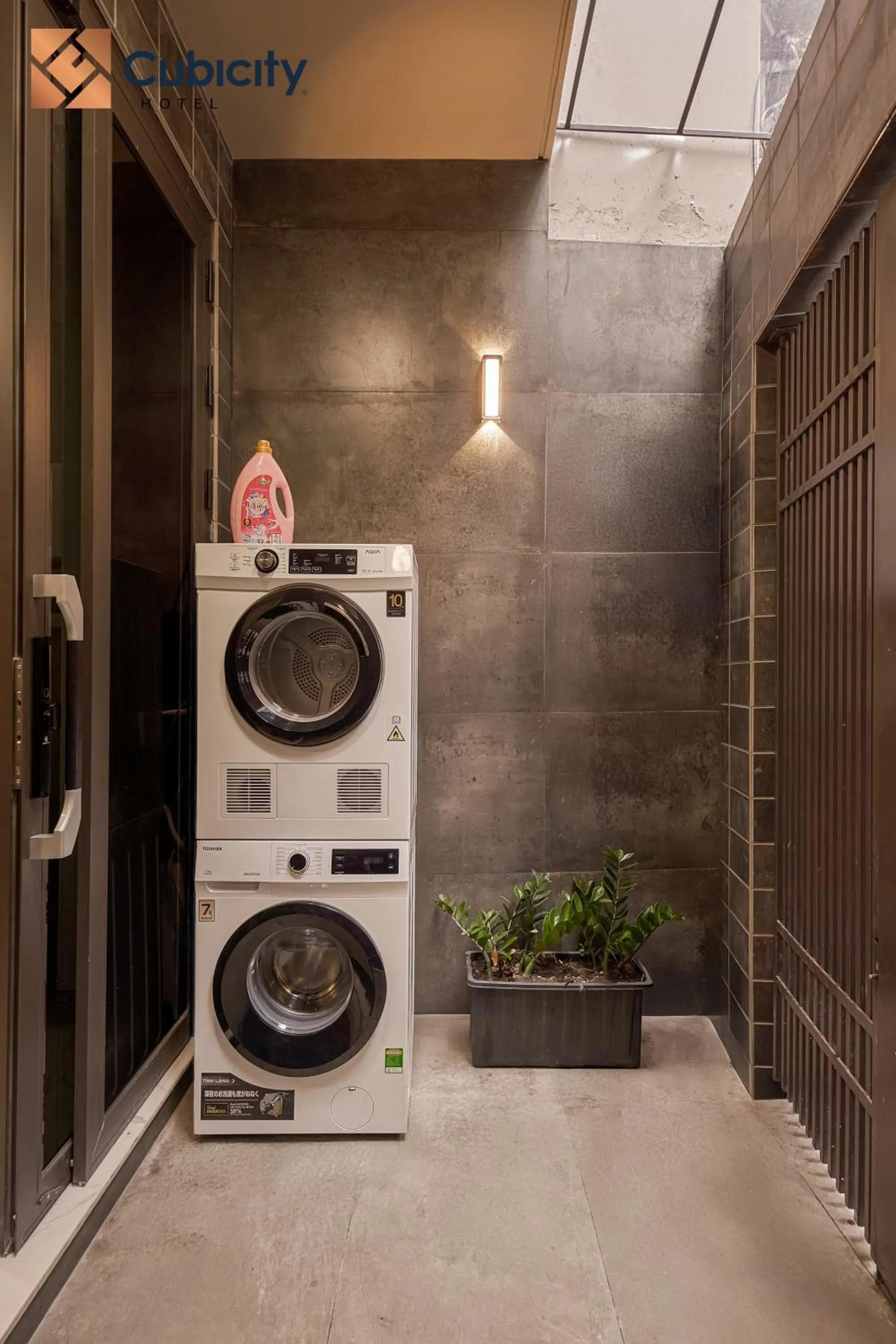 washing machine in Cubicity Pho Duc Chinh