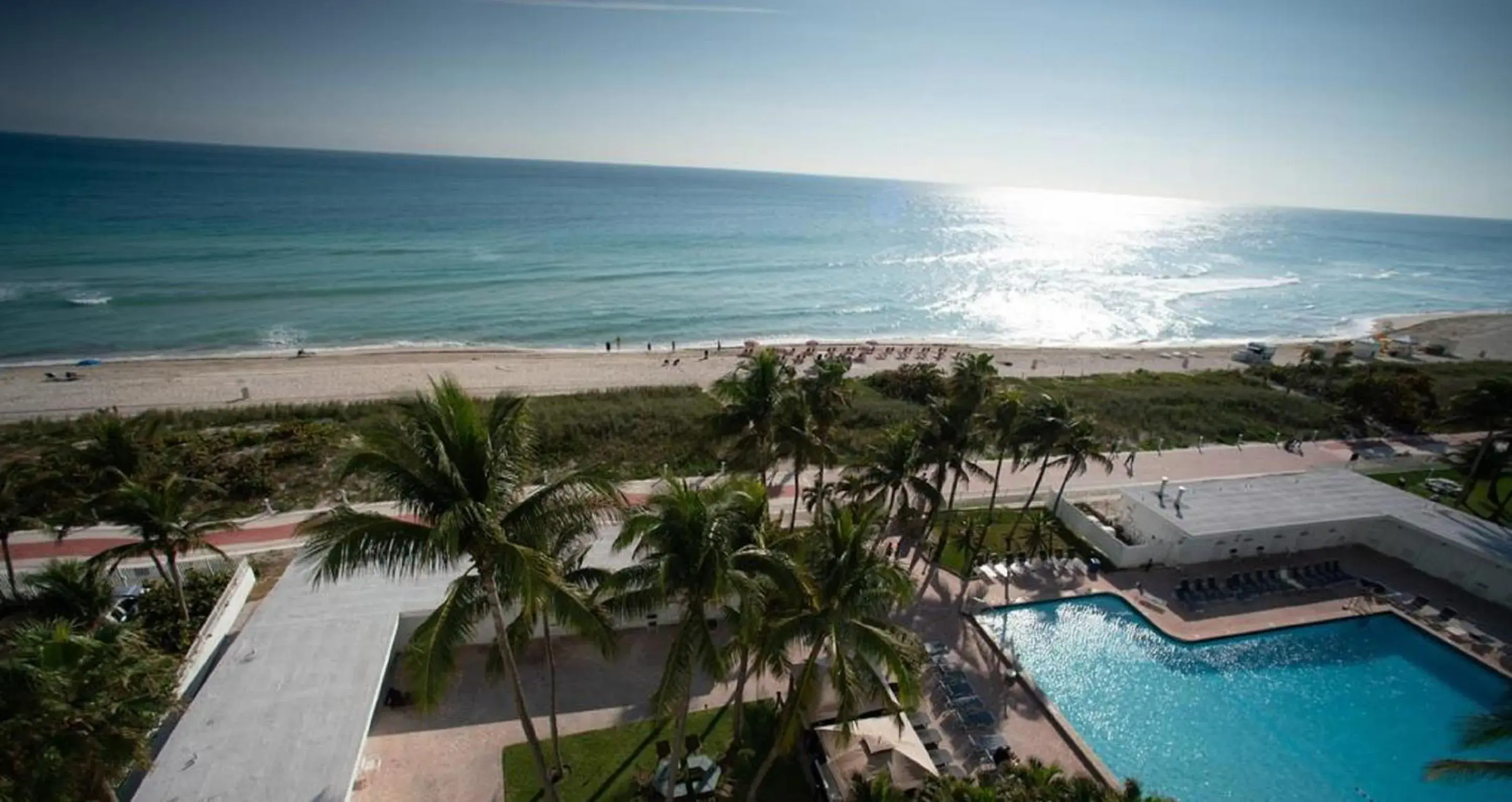 Pool view in Ocean Front Casablanca Studios with FULL KITCHENS & Beach access By BL Rentals Pool view in Ocean Front Casablanca Studios with FULL KITCHENS & Beach access By BL Rentals
