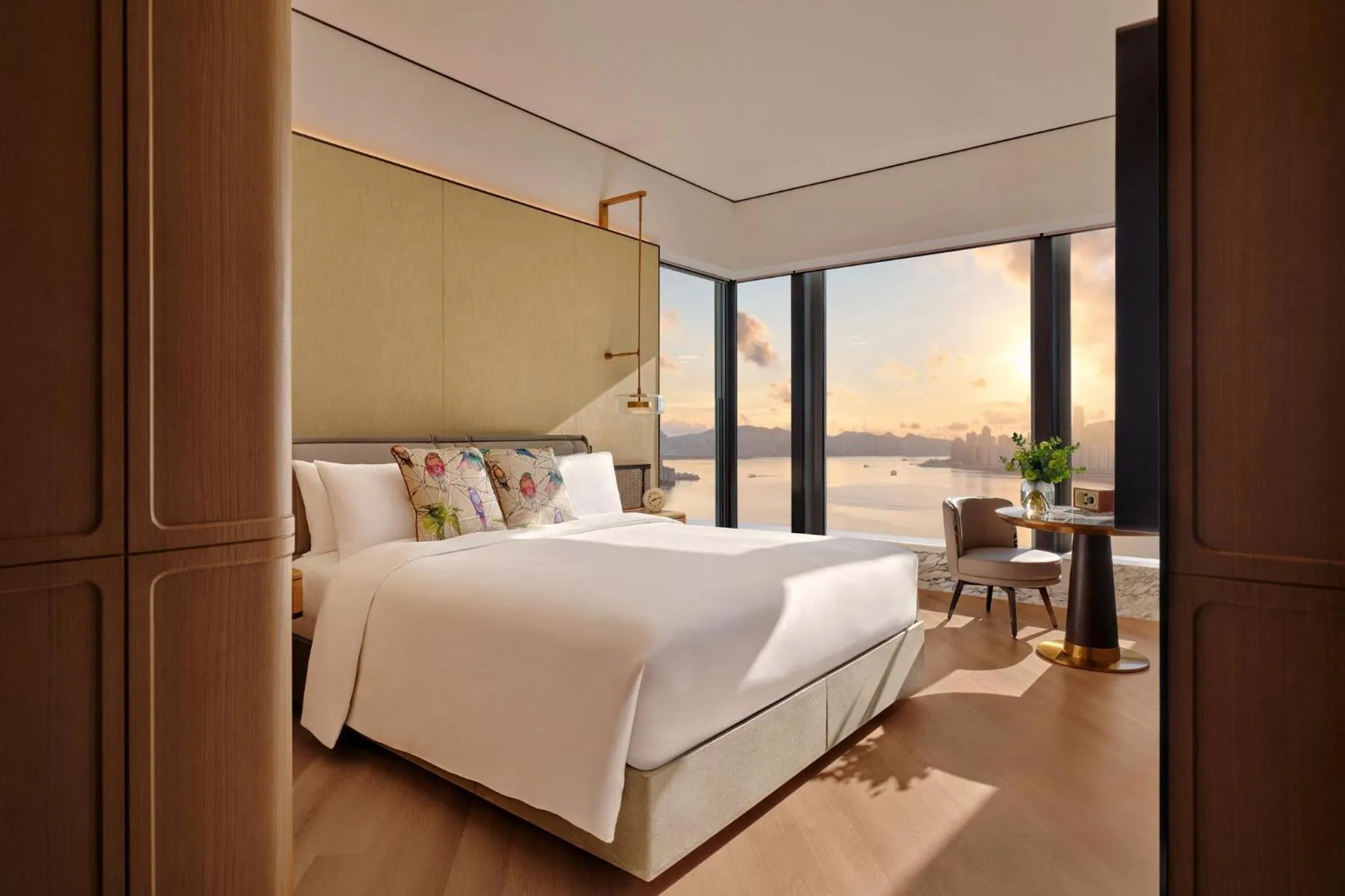 Photo of the whole room, Bed in Kimpton Tsim Sha Tsui Hong Kong