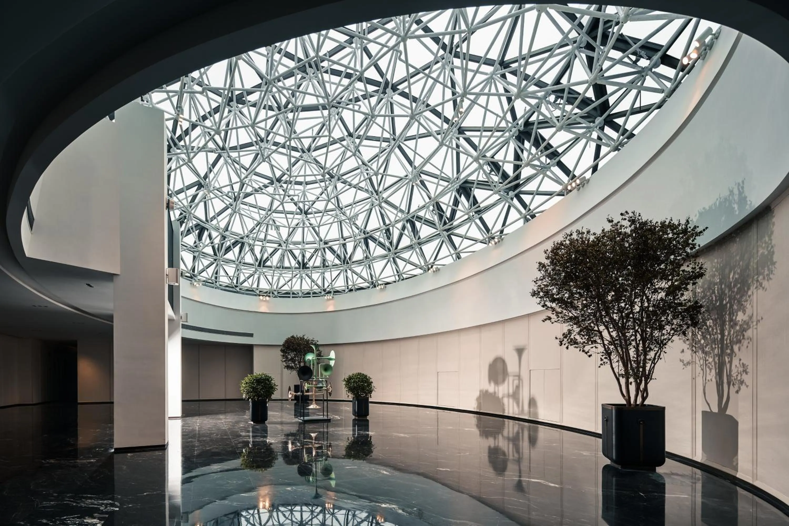 Decorative detail in Crowne Plaza Taixing