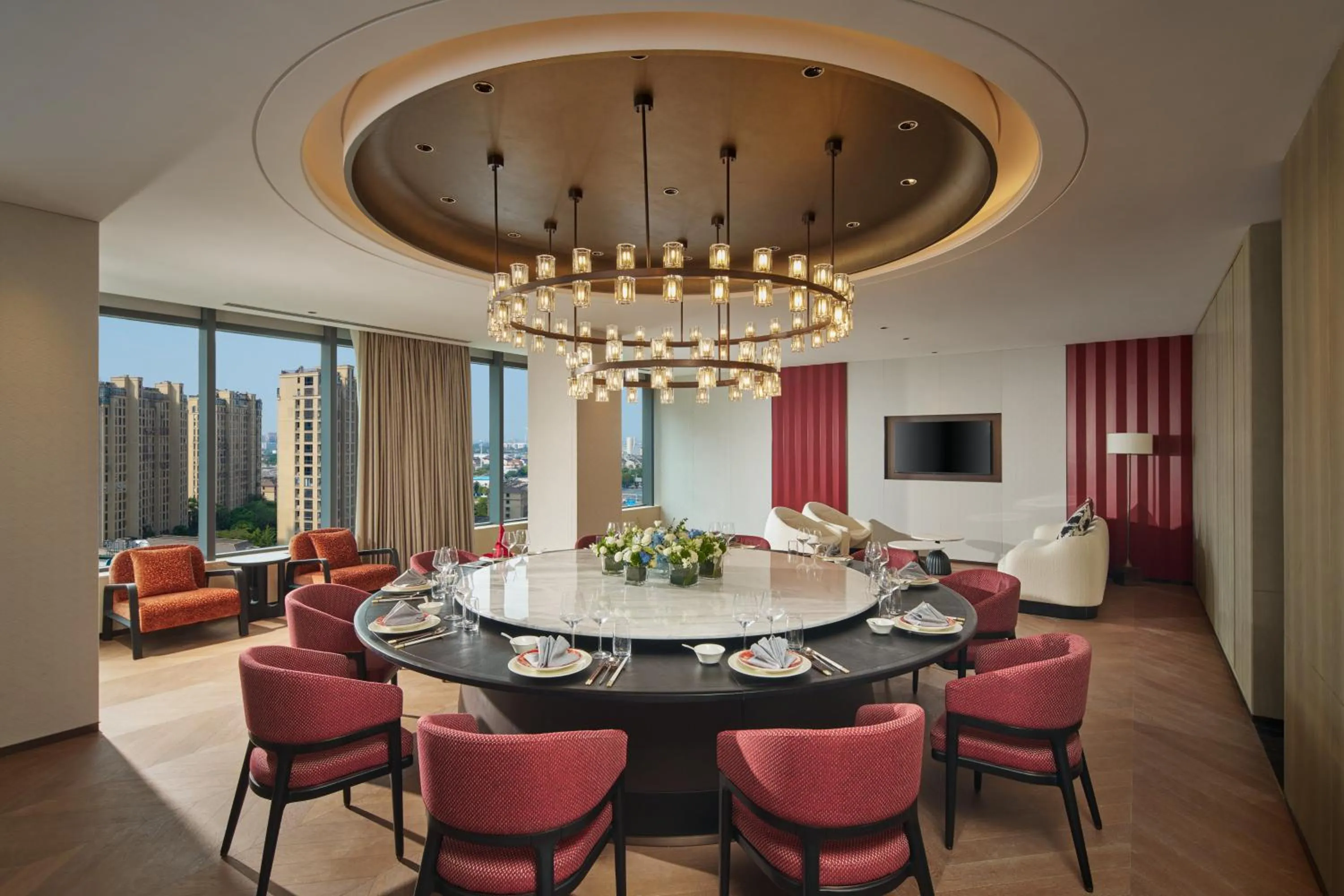 Restaurant/places to eat in Crowne Plaza Taixing