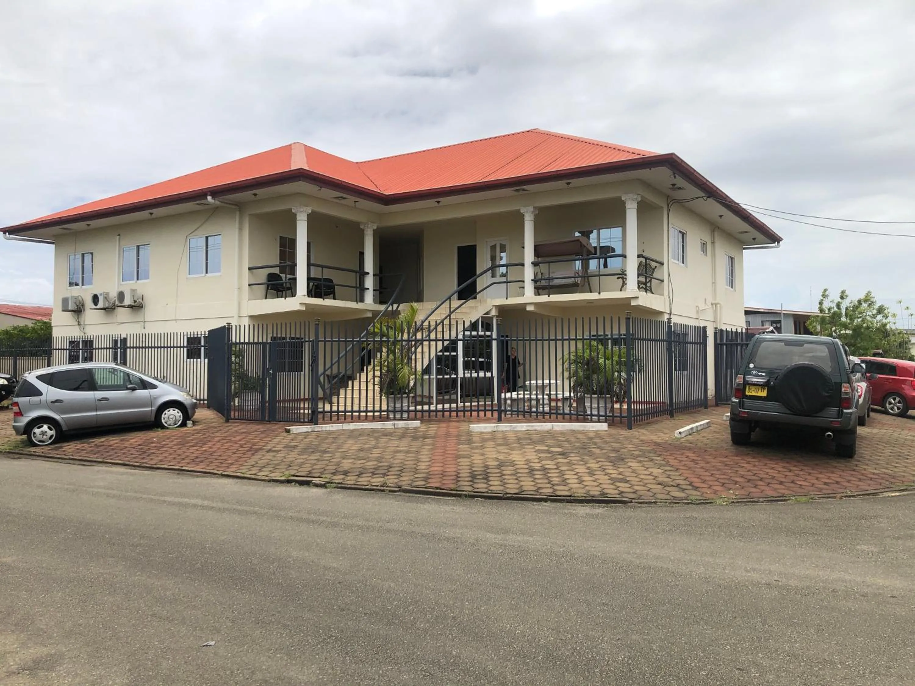 Property building in Hotel Bar Restaurant Emergency 911 STO LK GROUP