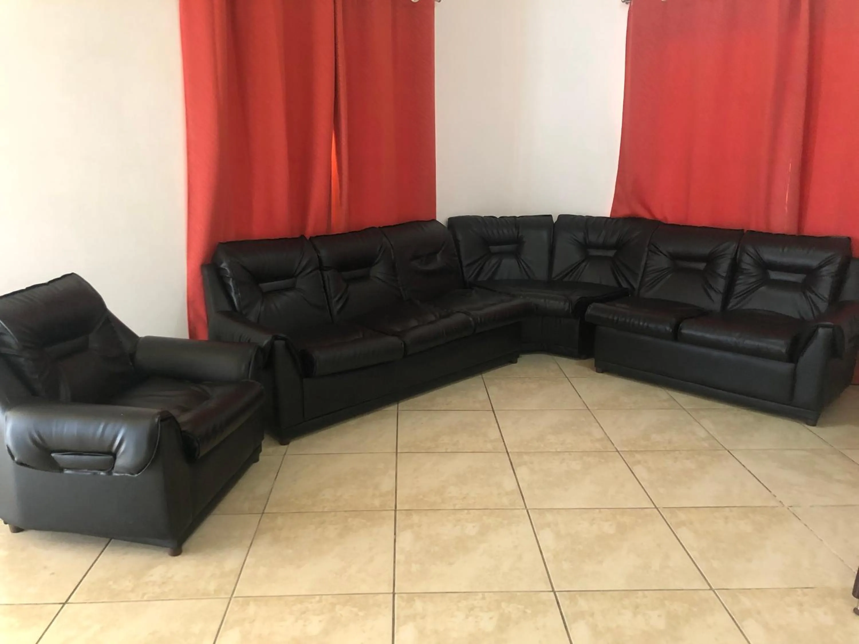 Living room in Hotel Bar Restaurant Emergency 911 STO LK GROUP