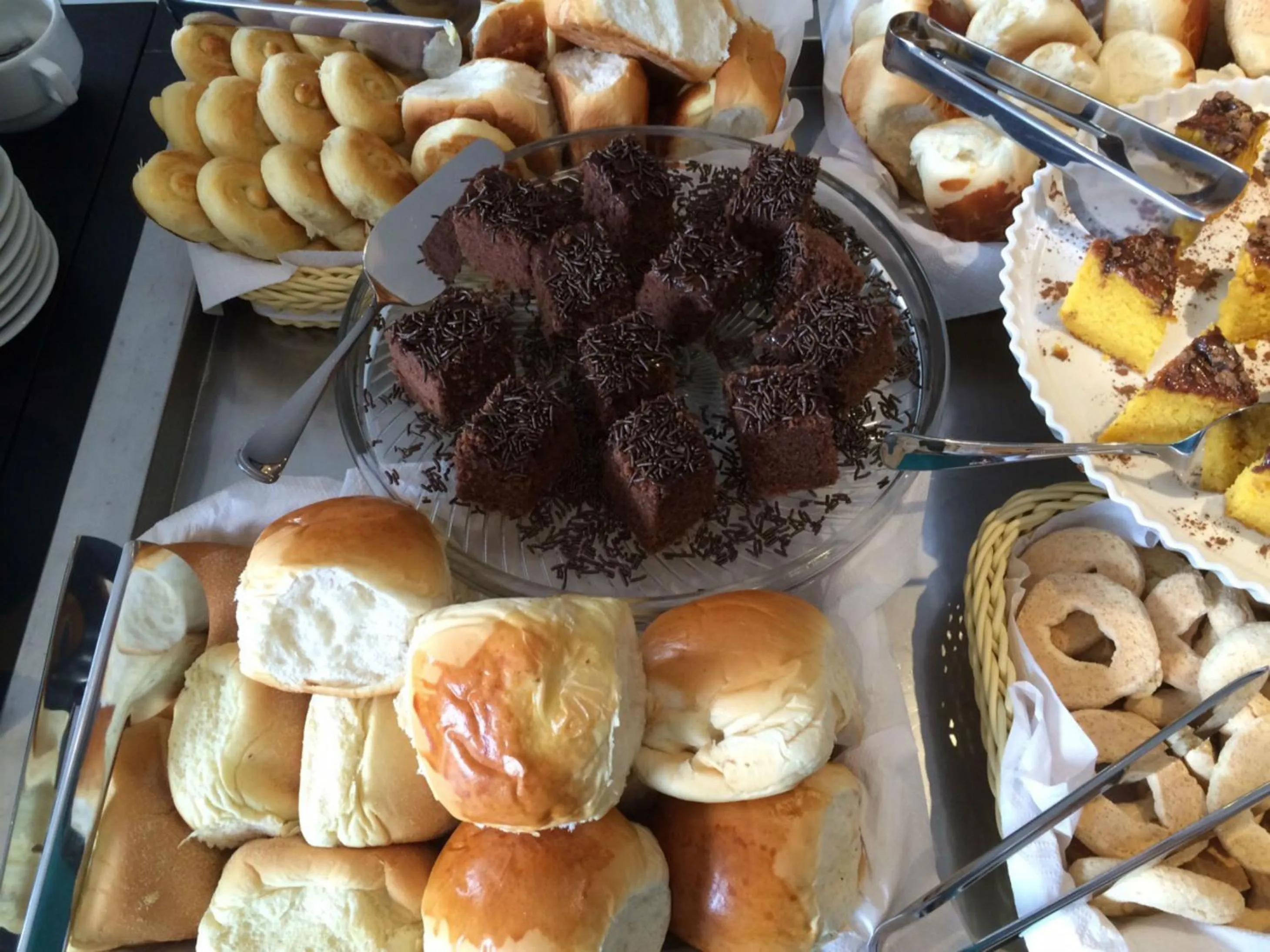 Restaurant/places to eat in IT Itabira Hotel