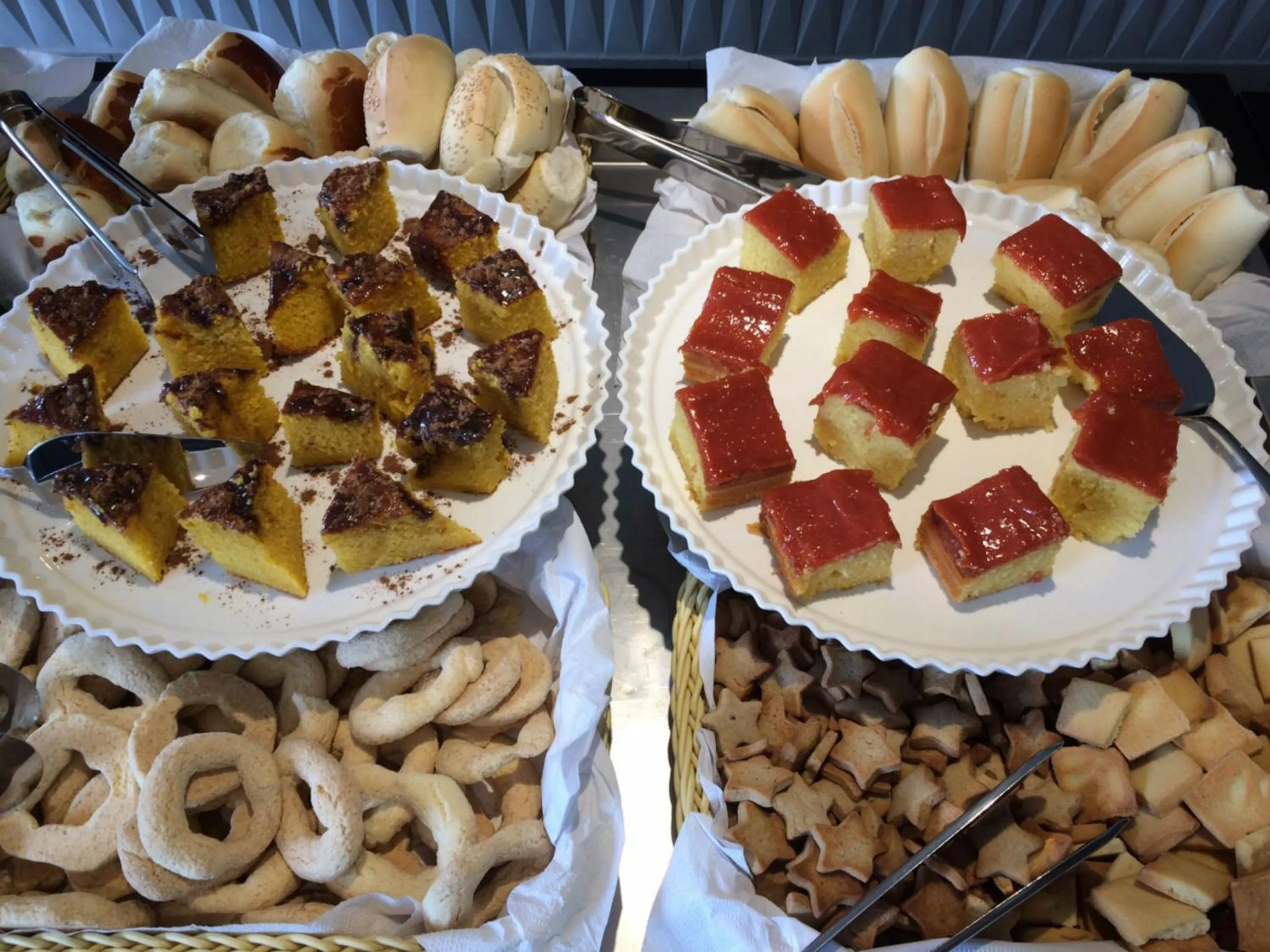 Restaurant/places to eat in IT Itabira Hotel