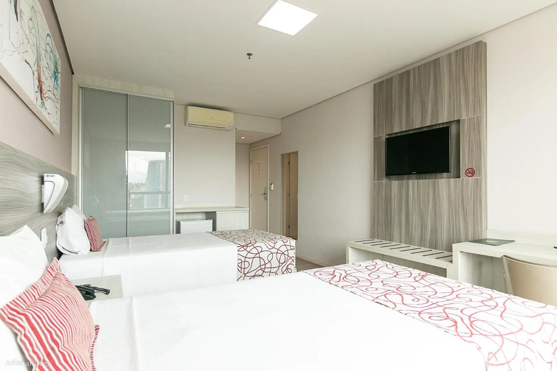 Bed in IT Itabira Hotel