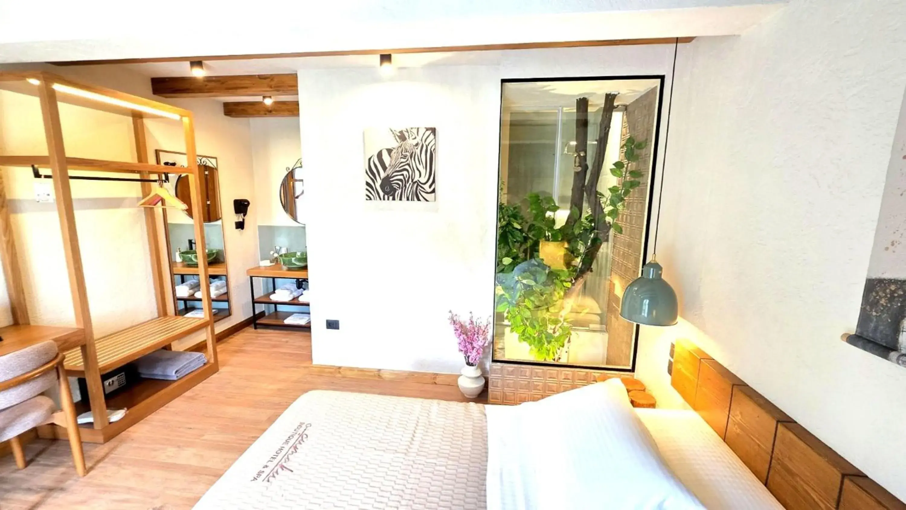 Superior Double Room with Balcony - single occupancy in Cumaku Boutique Hotel & Spa Superior Double Room with Balcony - single occupancy in Cumaku Boutique Hotel & Spa