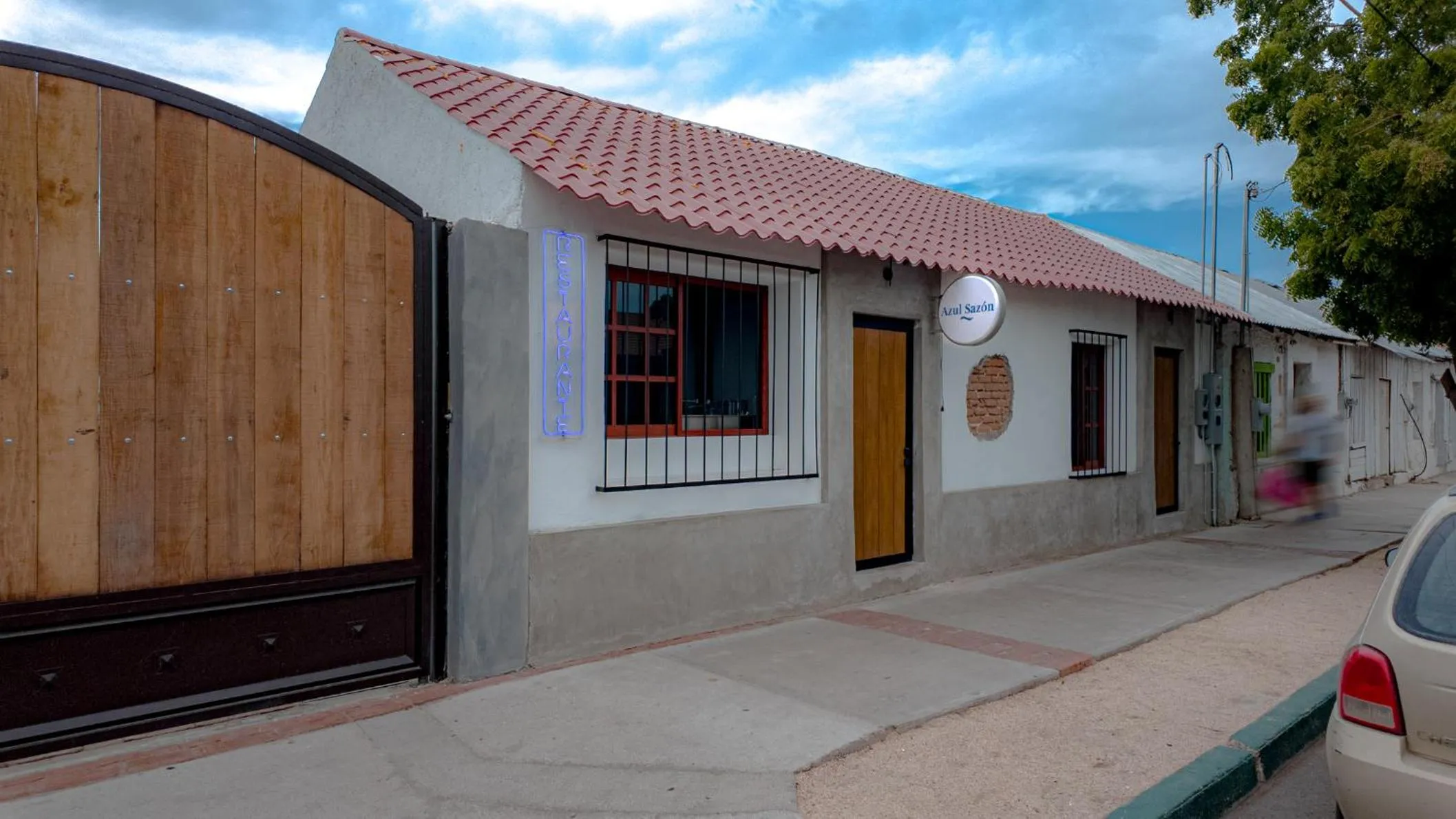 Restaurant/places to eat in InHouse Glamping Hotel La Paz