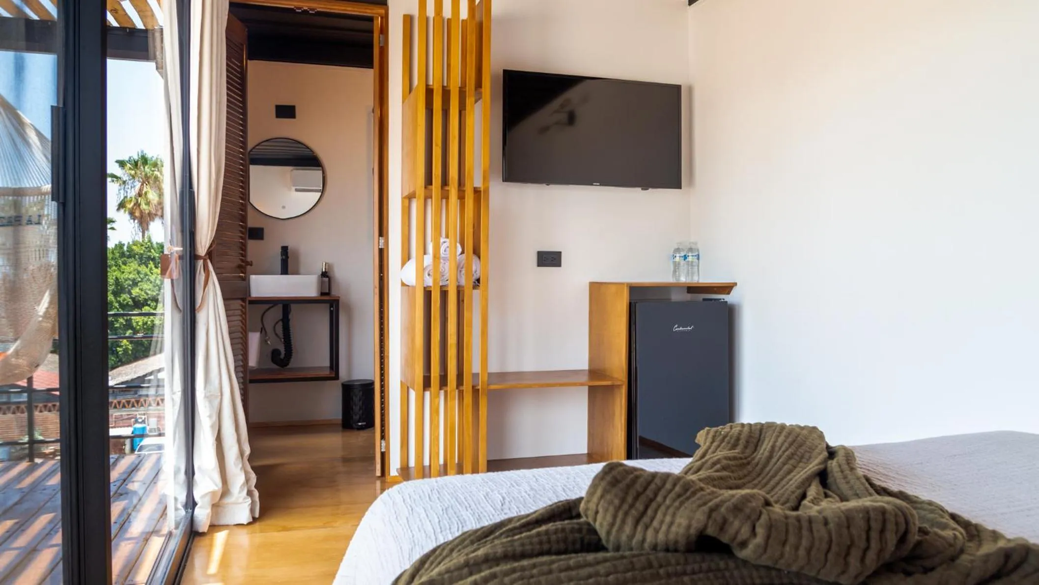 Bed in InHouse Glamping Hotel La Paz