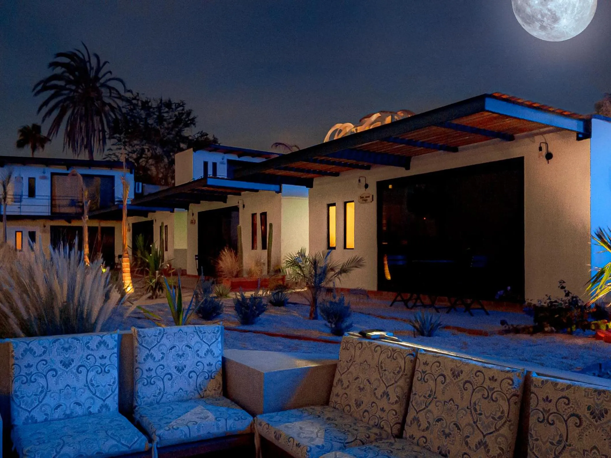 Property building in InHouse Glamping Hotel La Paz