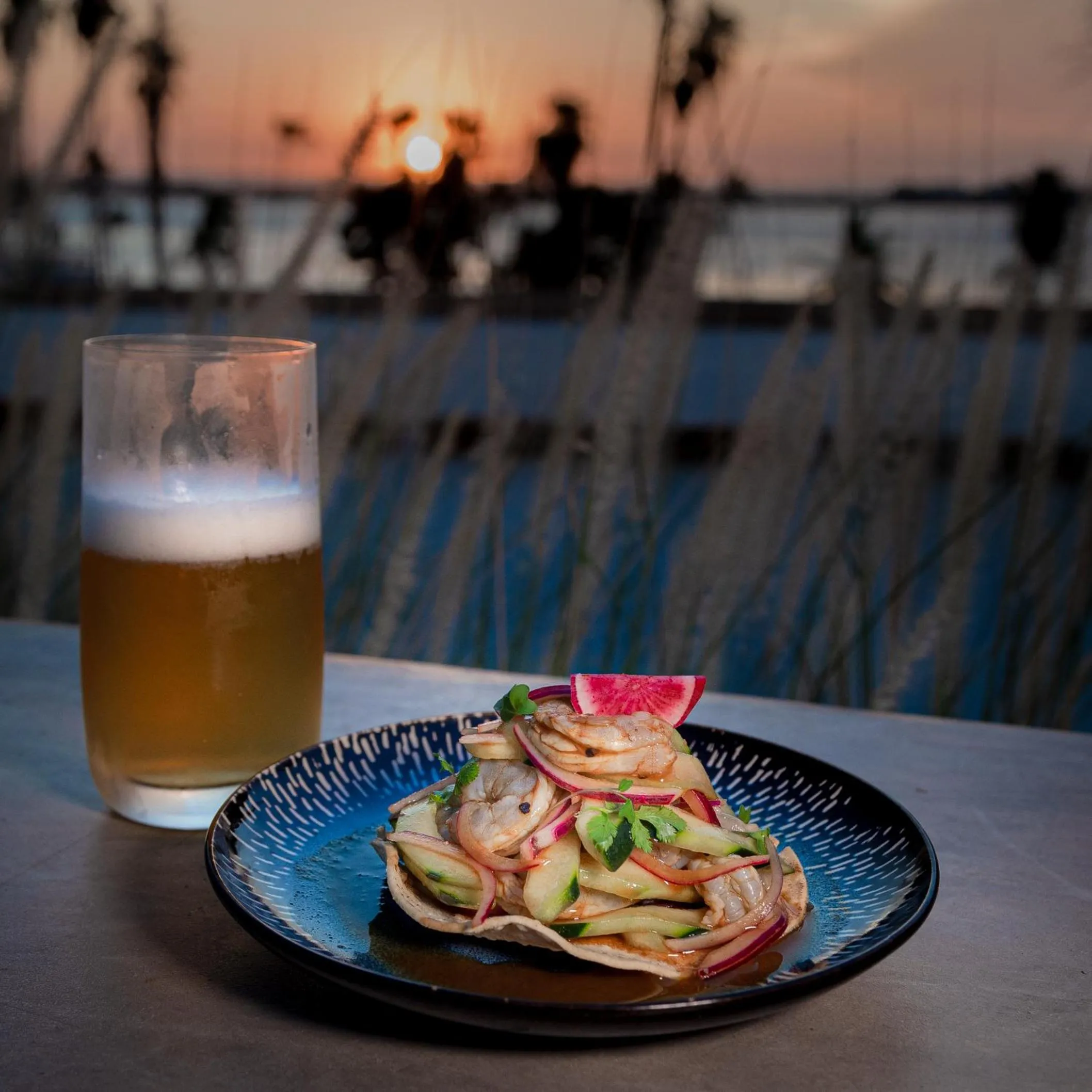 Food and drinks in InHouse Glamping Hotel La Paz