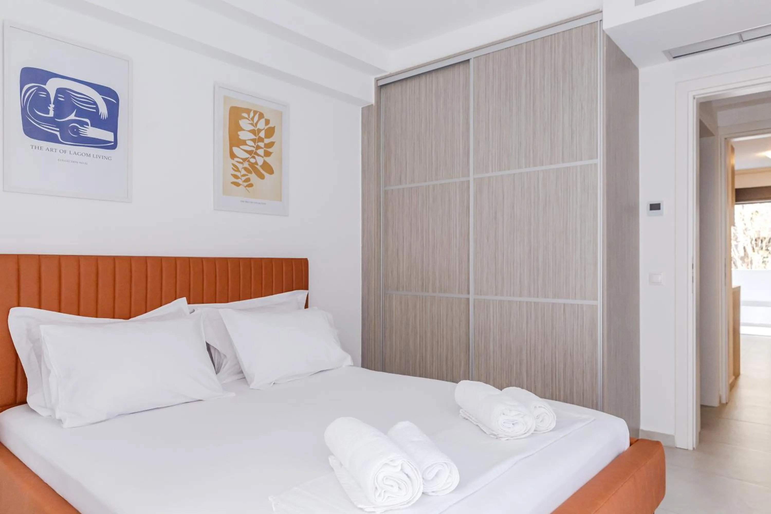 Bed in Noon Smart Residences