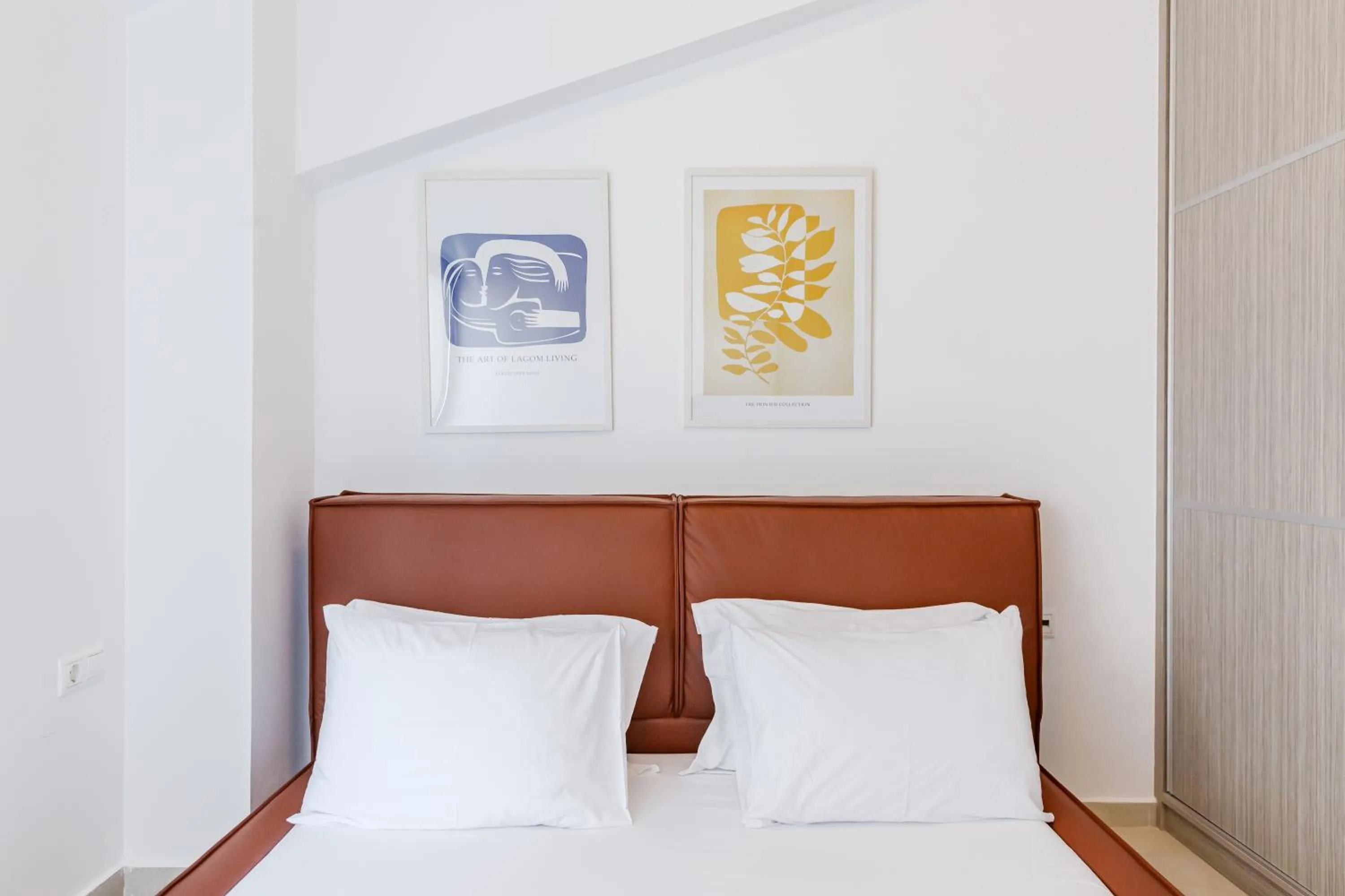 Bed in Noon Smart Residences