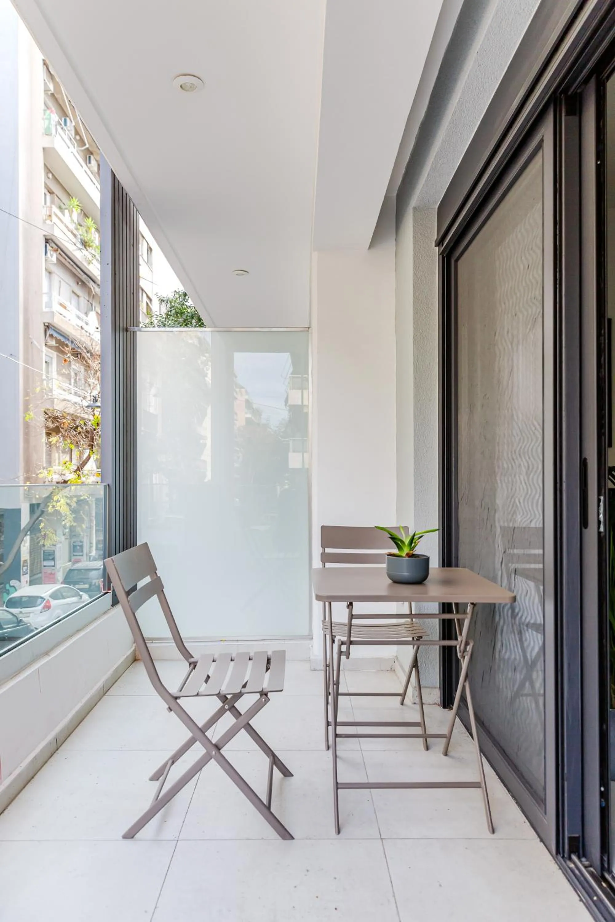 Day in Noon Smart Residences