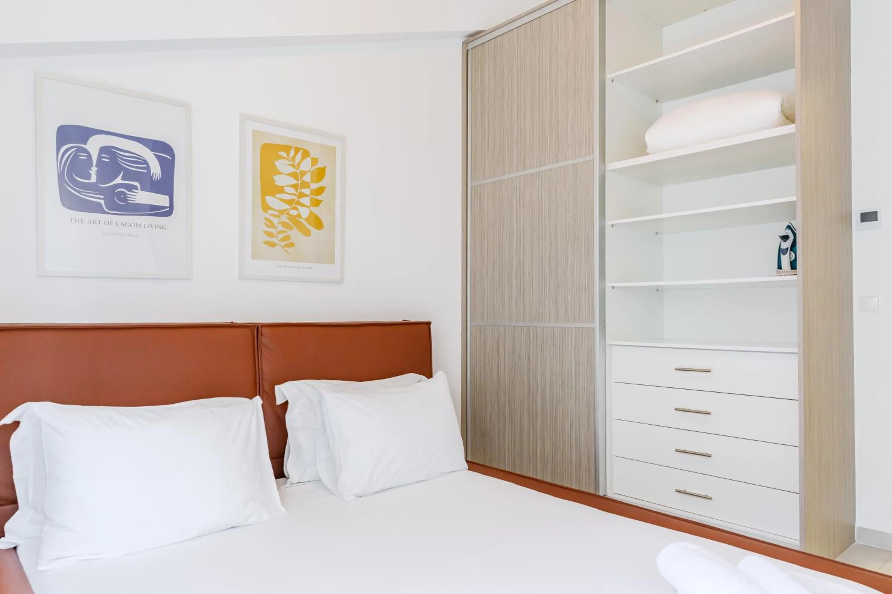Bed in Noon Smart Residences